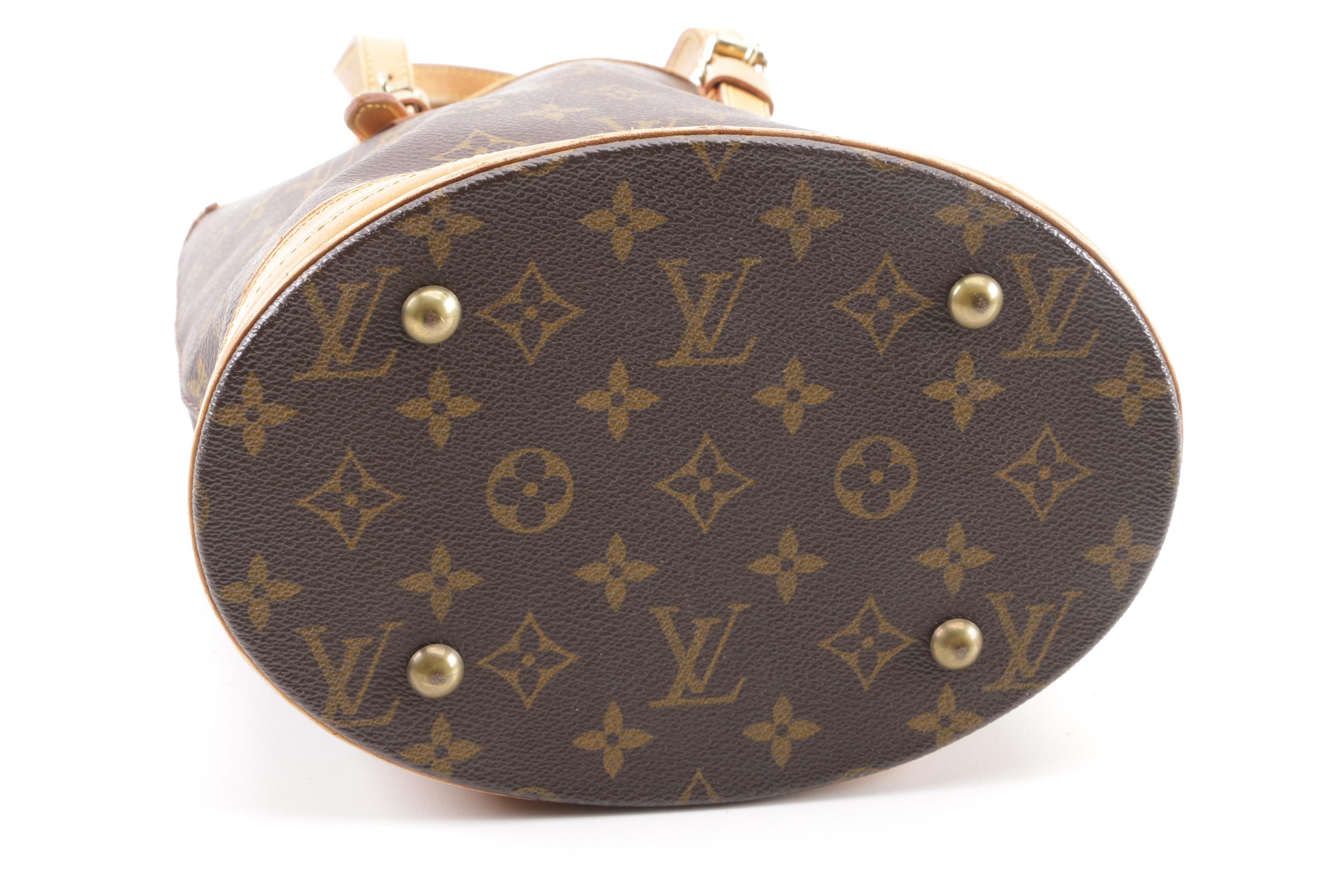 1998 Vintage Louis Vuitton Paris Monogram Canvas Petite Bucket Bag