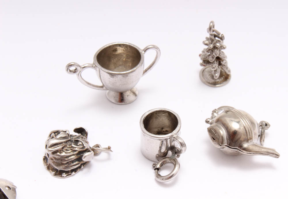 Vintage Sterling Silver Charm Bracelet