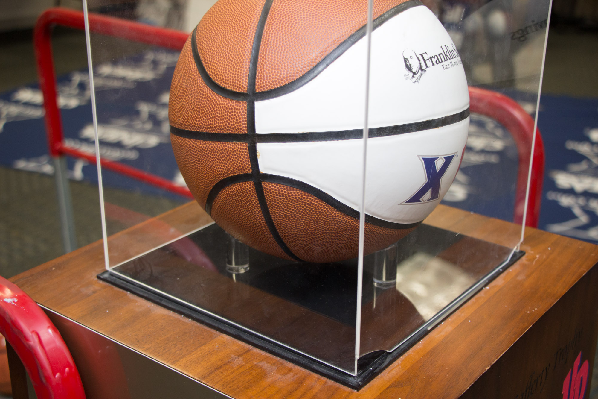 2000s Xavier/Dayton Game Rivalry Blackburn McCafferty Trophy