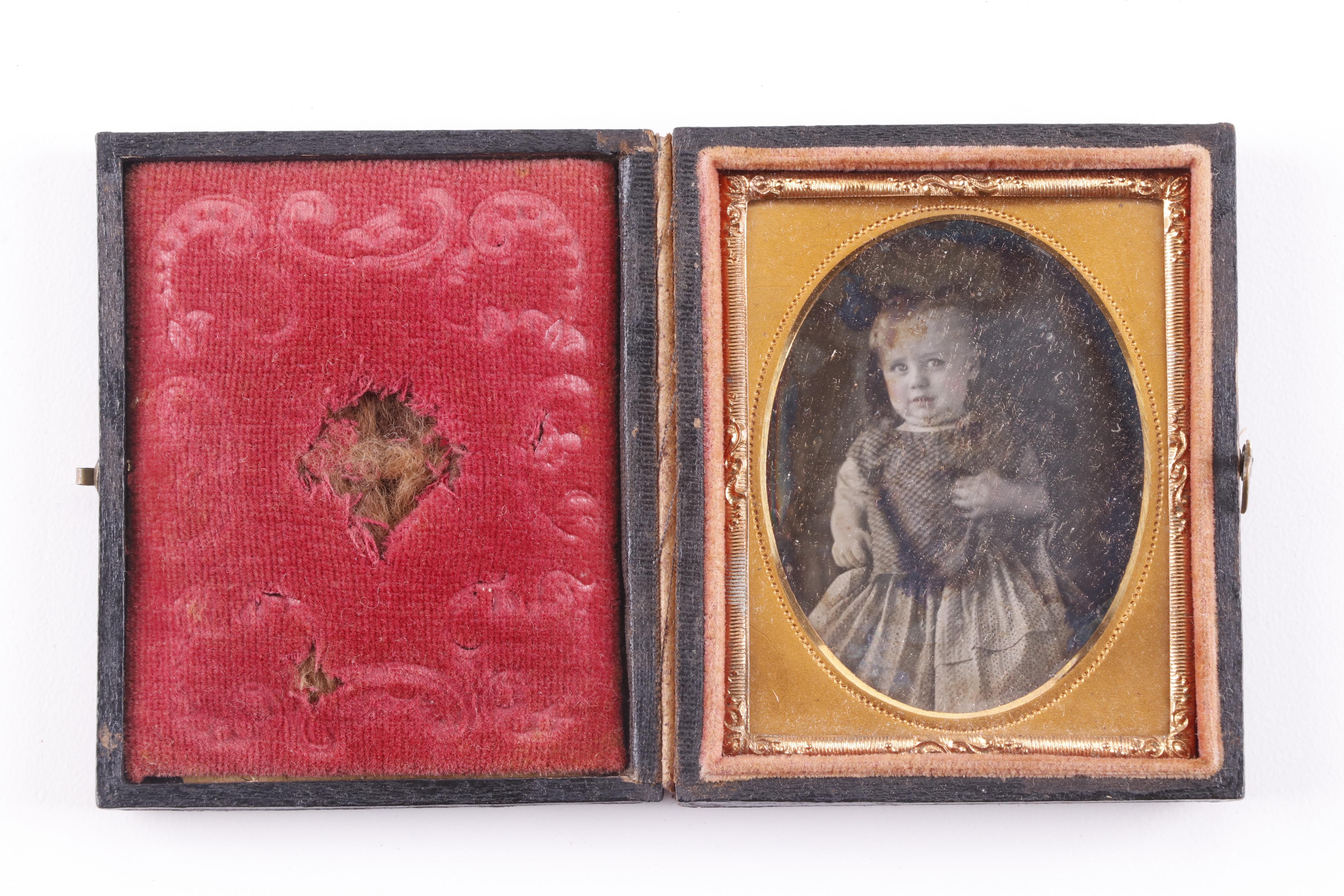 Portrait Daguerreotypes, Including Hidden Mother Child's Portrait