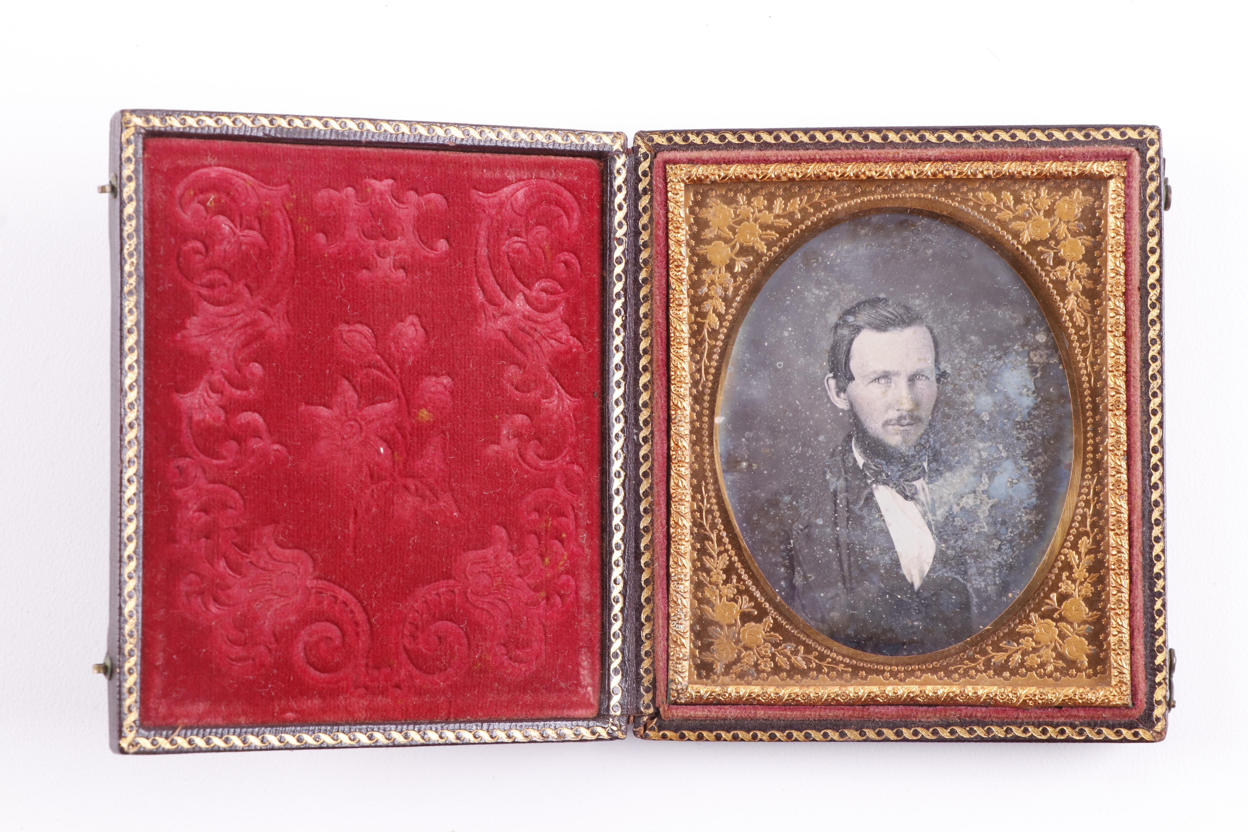 Portrait Daguerreotypes, Including Hidden Mother Child's Portrait