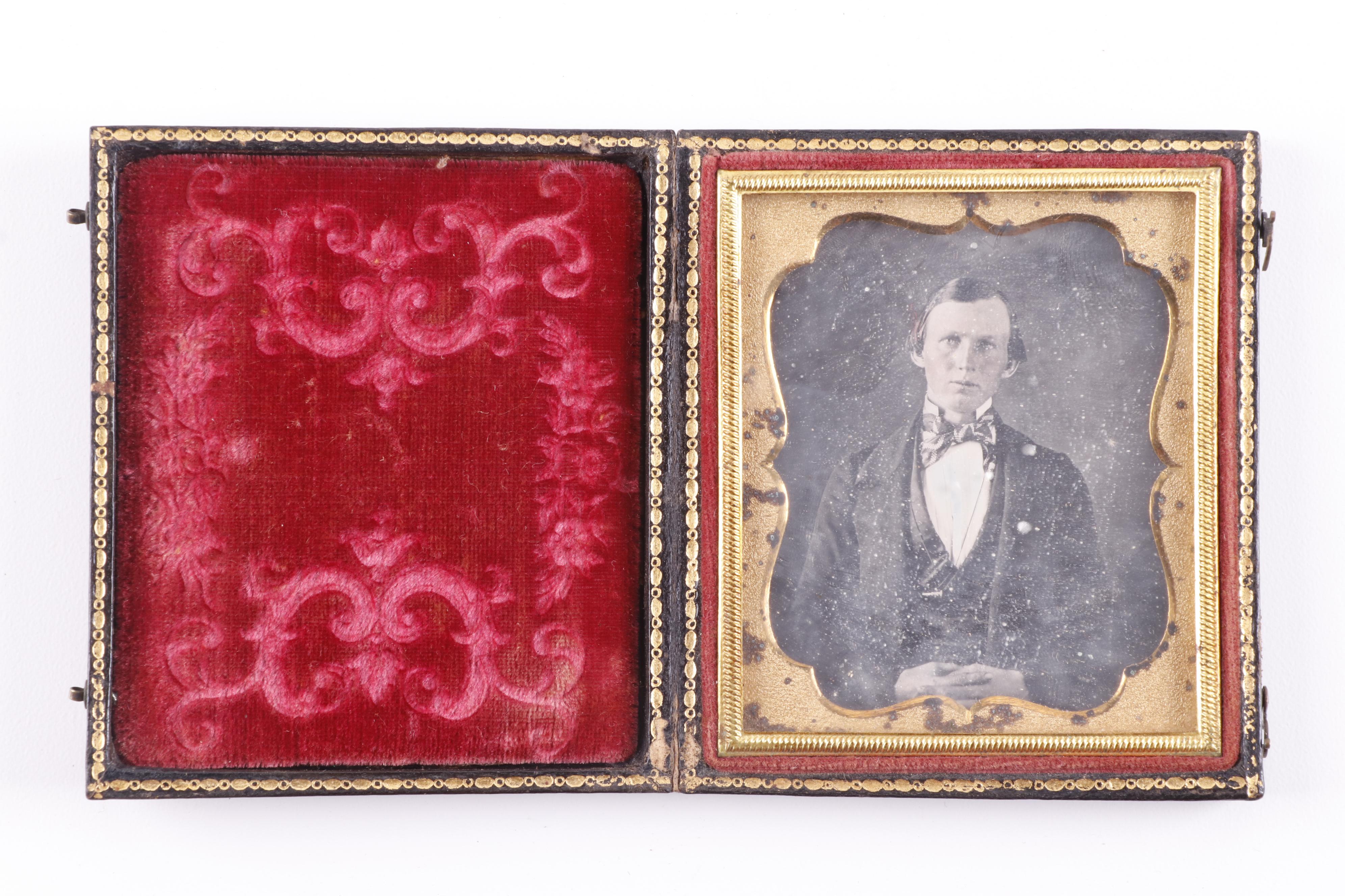 Portrait Daguerreotypes, Including Hidden Mother Child's Portrait