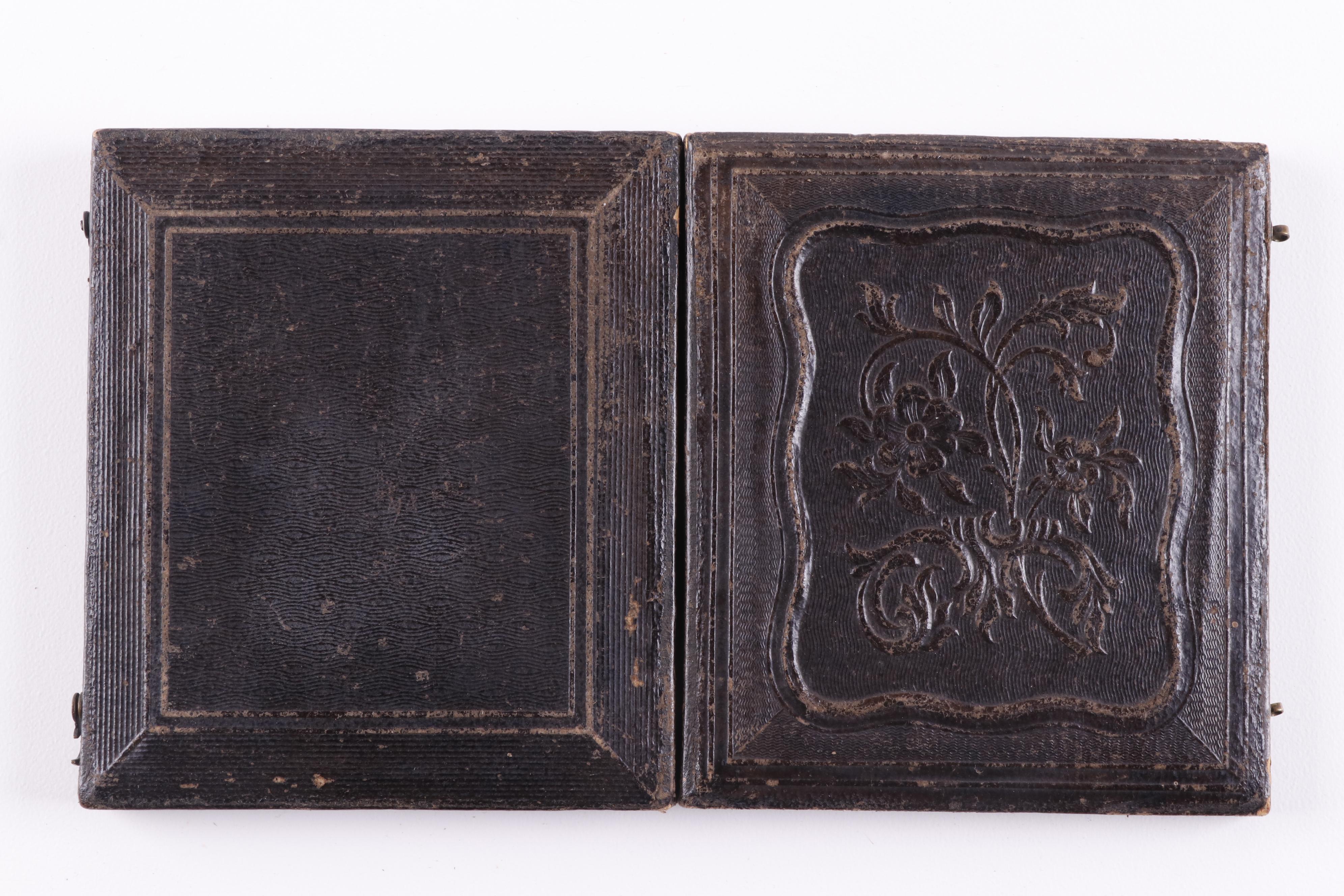 Portrait Daguerreotypes, Including Hidden Mother Child's Portrait