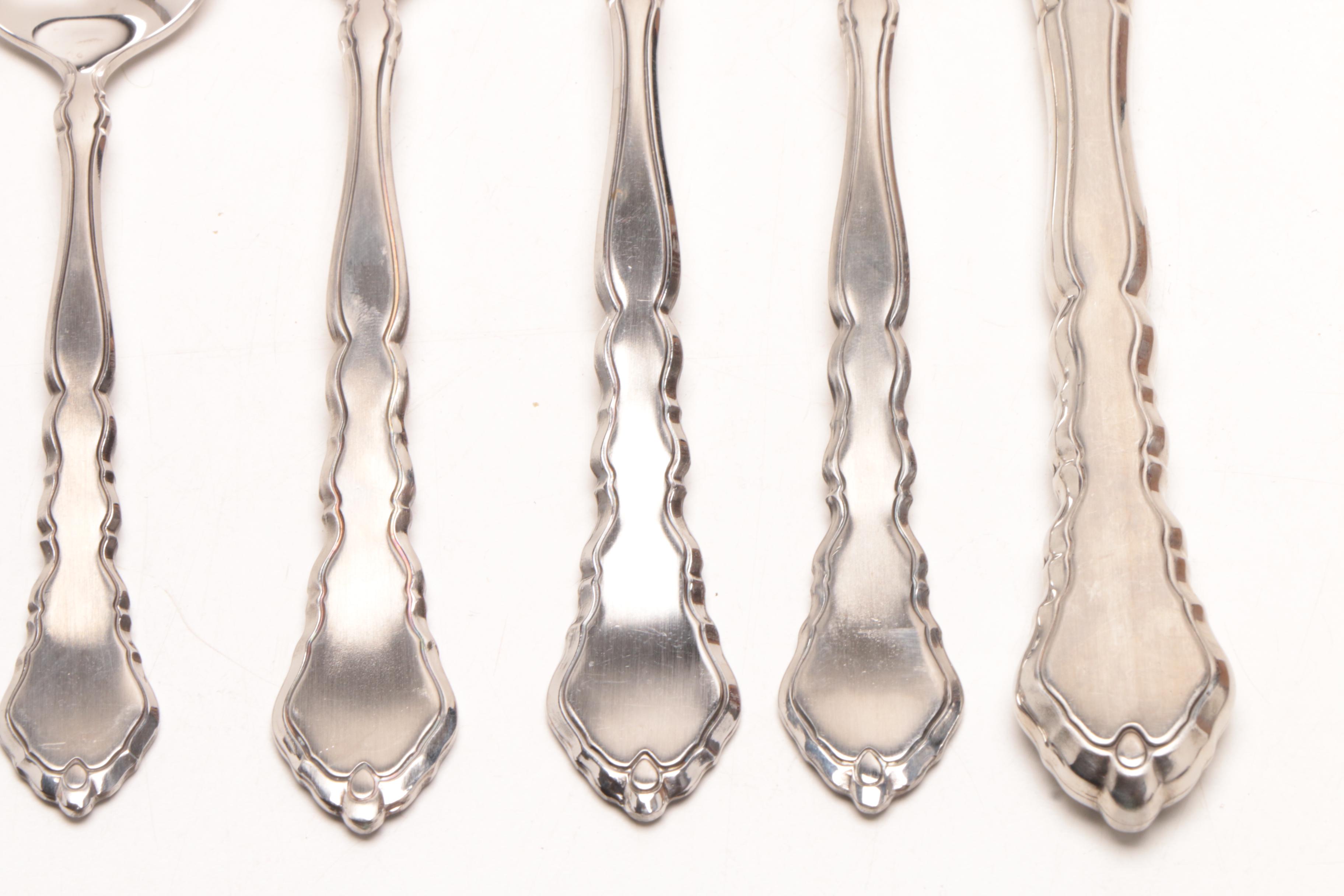 Oneida Community "Satinique" Stainless Steel Flatware in Case