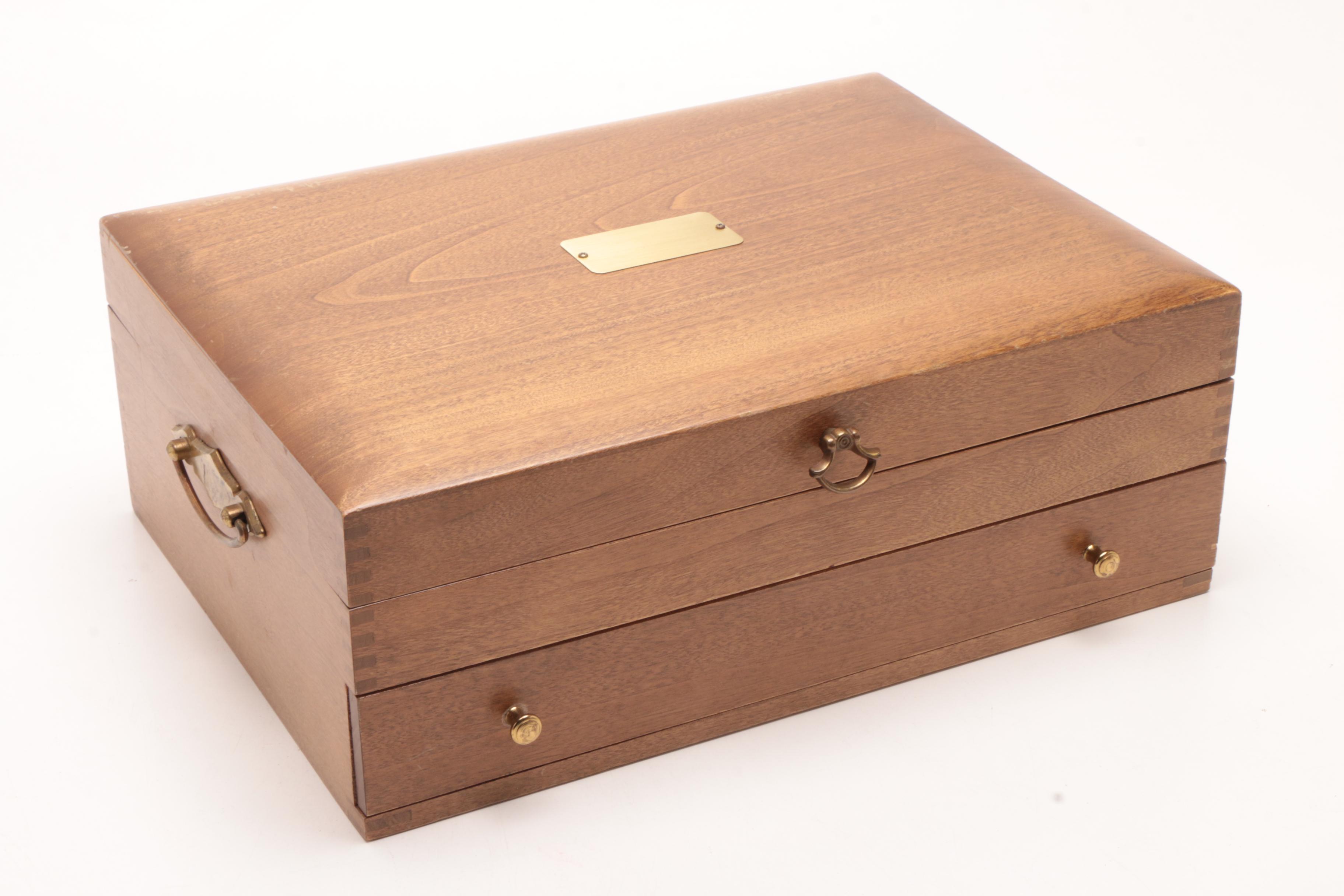 Oneida Community "Satinique" Stainless Steel Flatware in Case