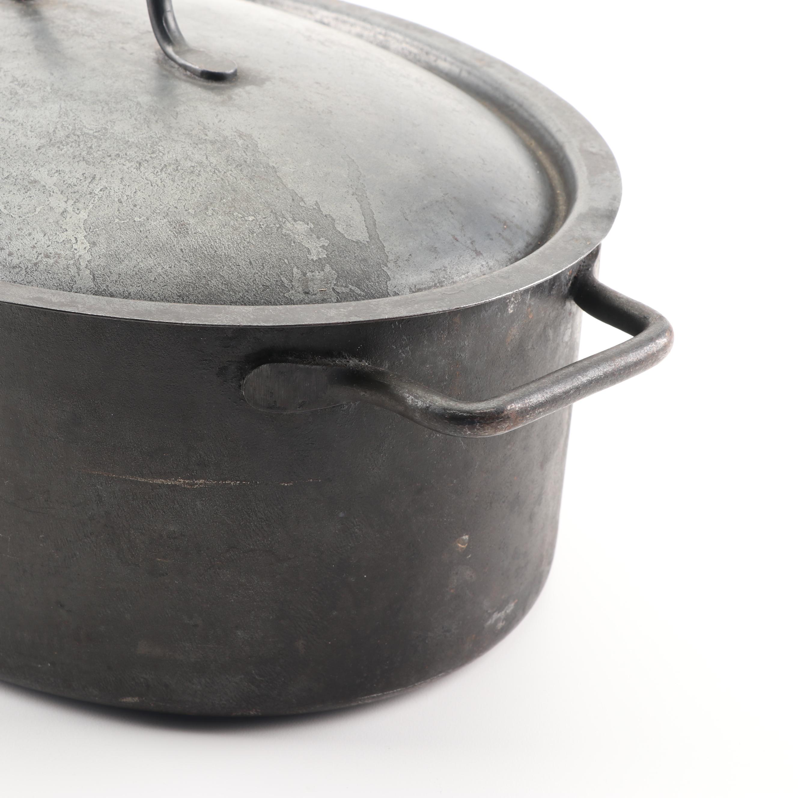 Vintage Cast Iron Roaster