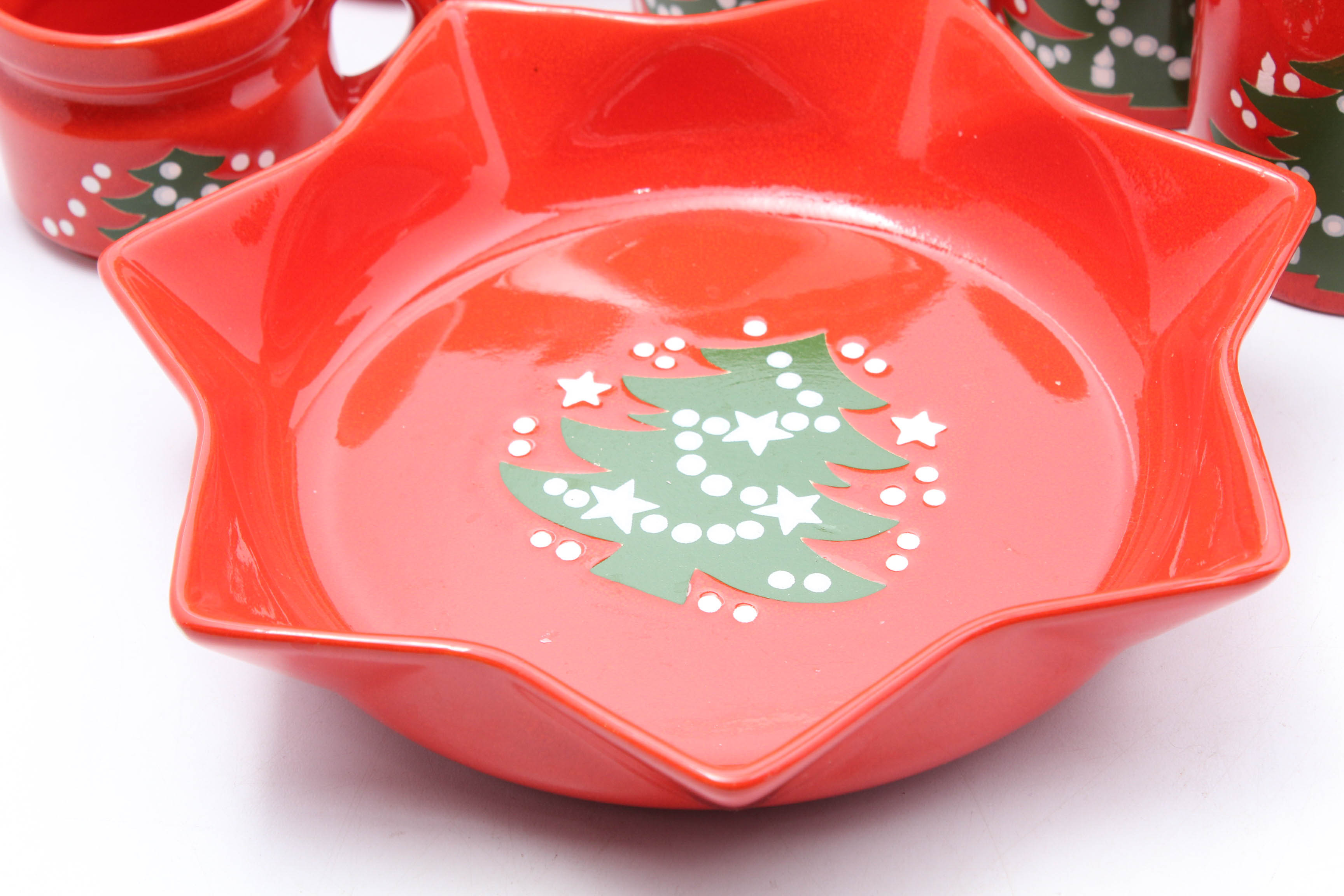 Waechtersbach Christmas Tree Dinnerware