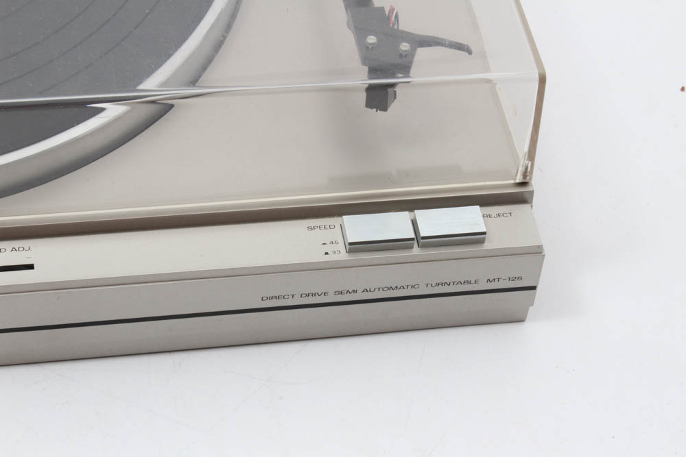 Studio Standard by Fisher MT-125 Turntable