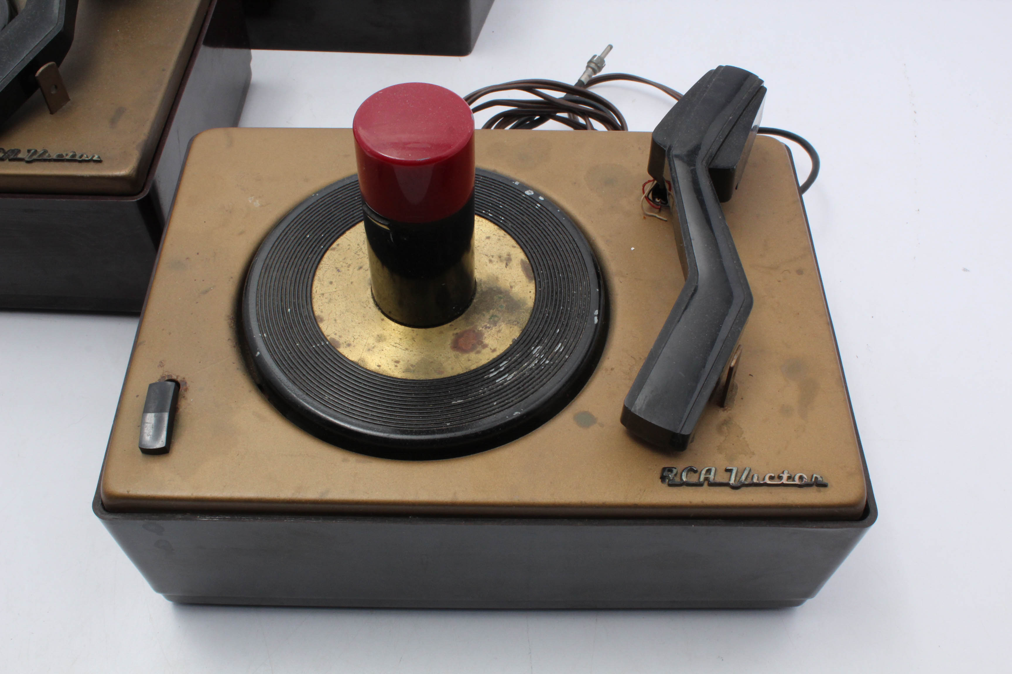 1940s RCA Victor Bakelite Turntable