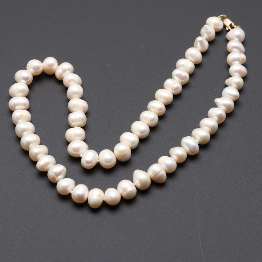 10K Yellow Gold Cultured Pearl Necklace