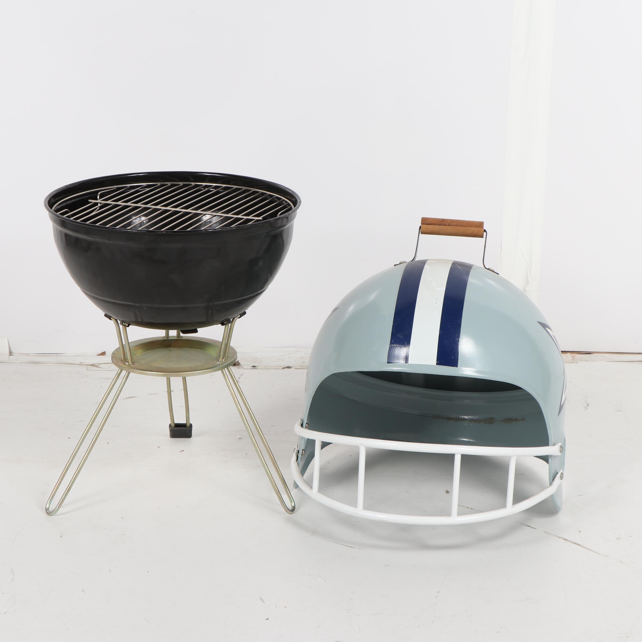 Vintage Dallas Cowboy's Helmet Miniature Tailgating BBQ Grill