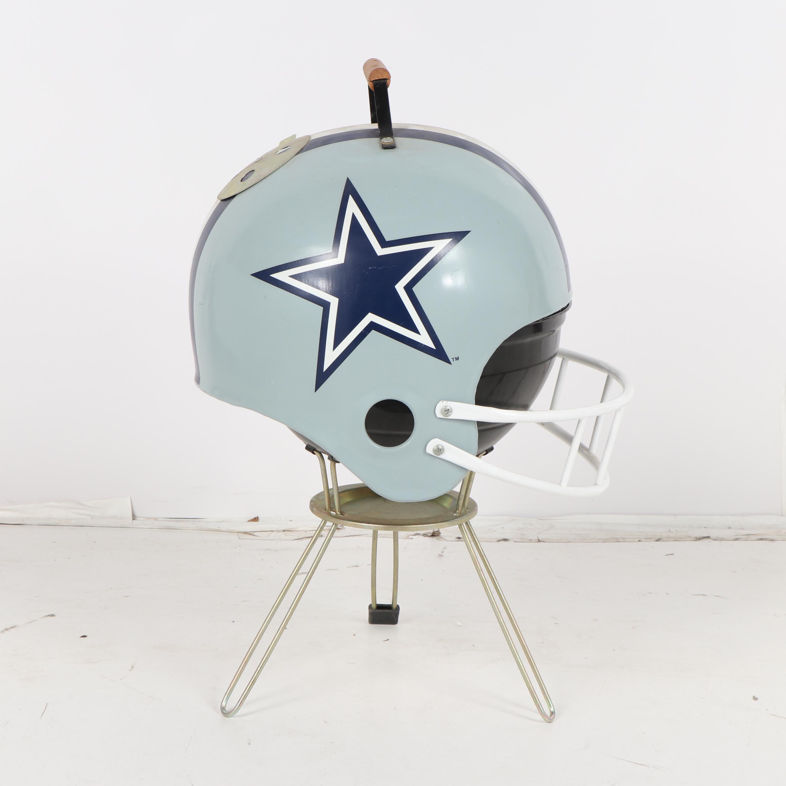 Vintage Dallas Cowboy's Helmet Miniature Tailgating BBQ Grill