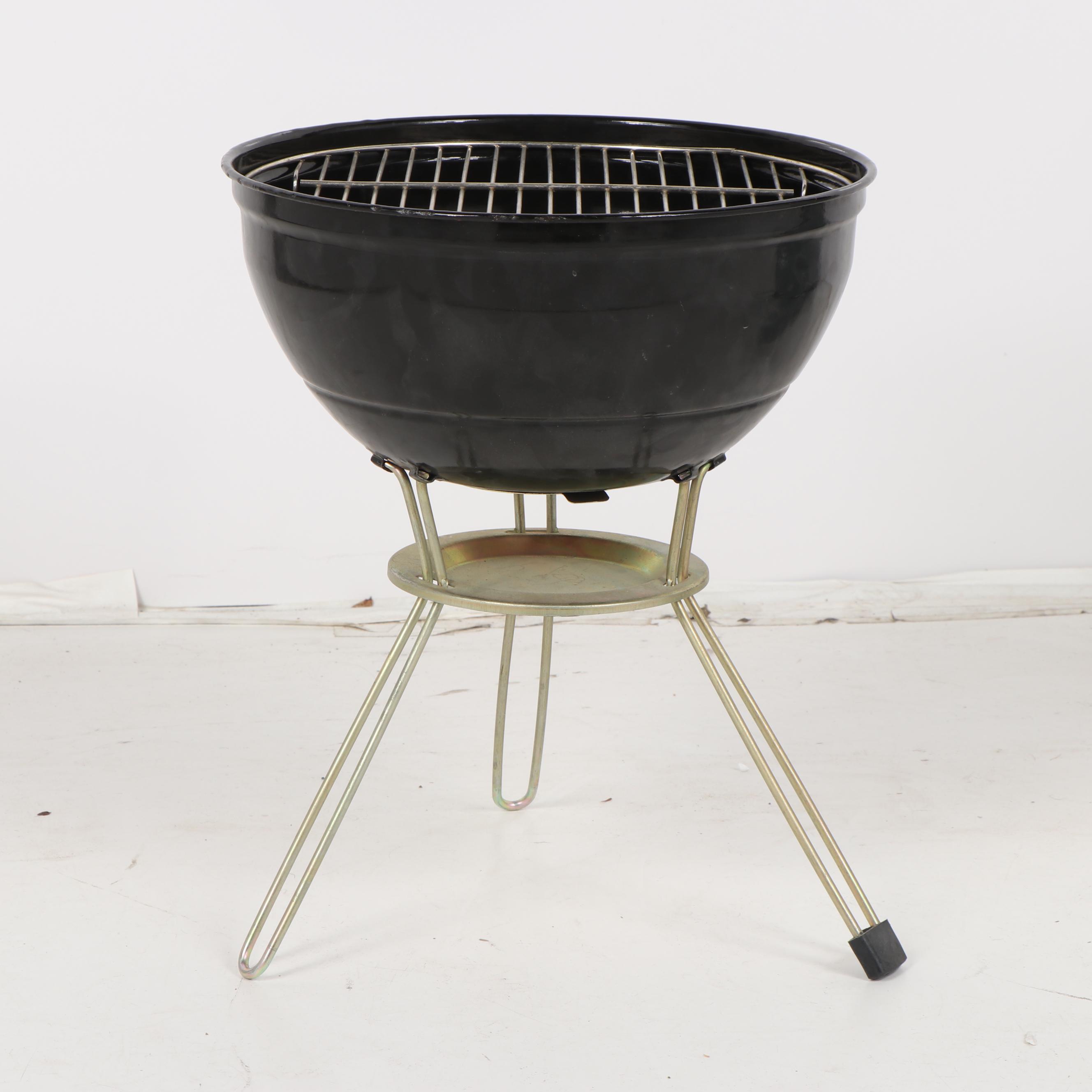 Vintage Dallas Cowboy's Helmet Miniature Tailgating BBQ Grill