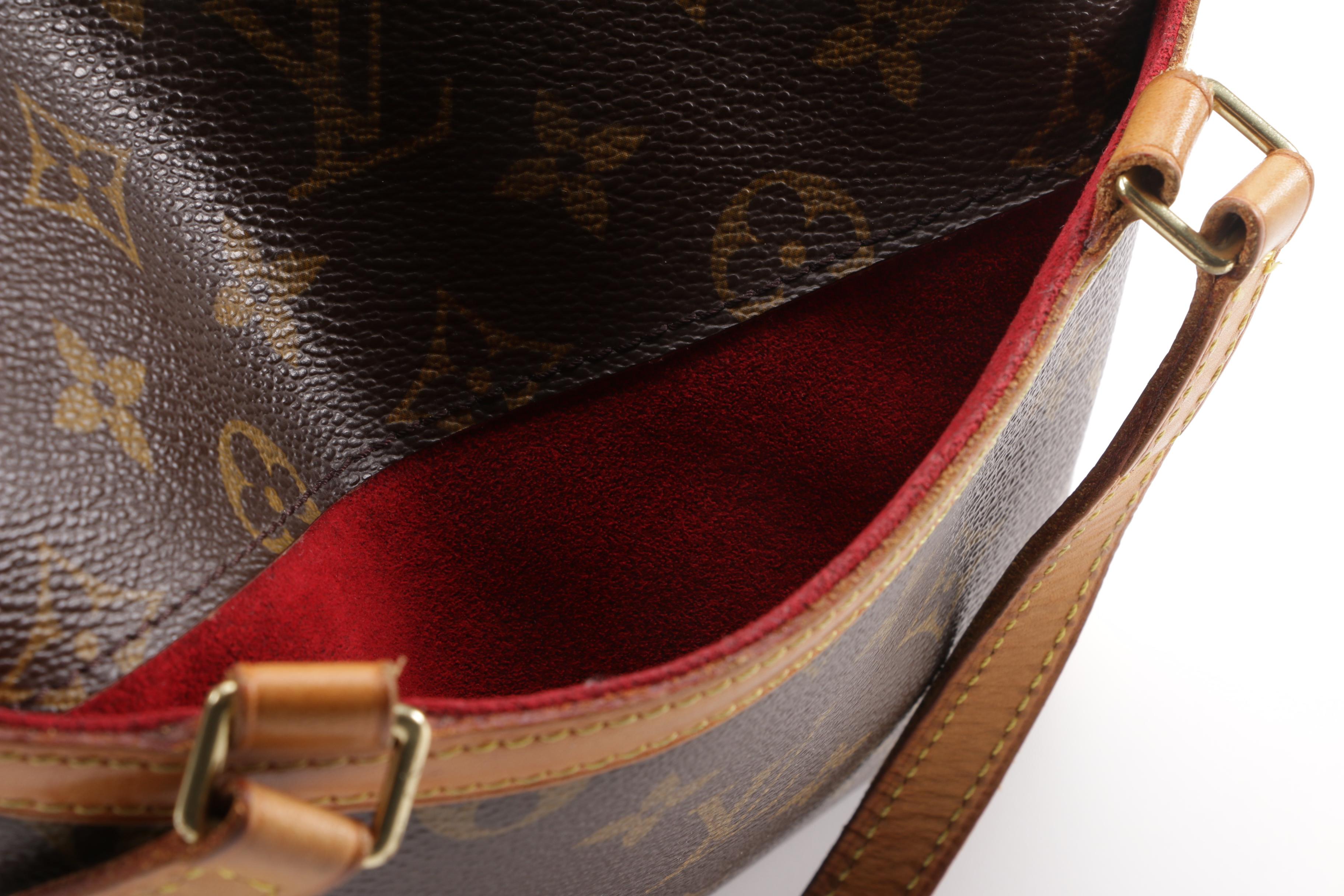 2004 Louis Vuitton Monogram Canvas Sac Coussin GM Shoulder Bag