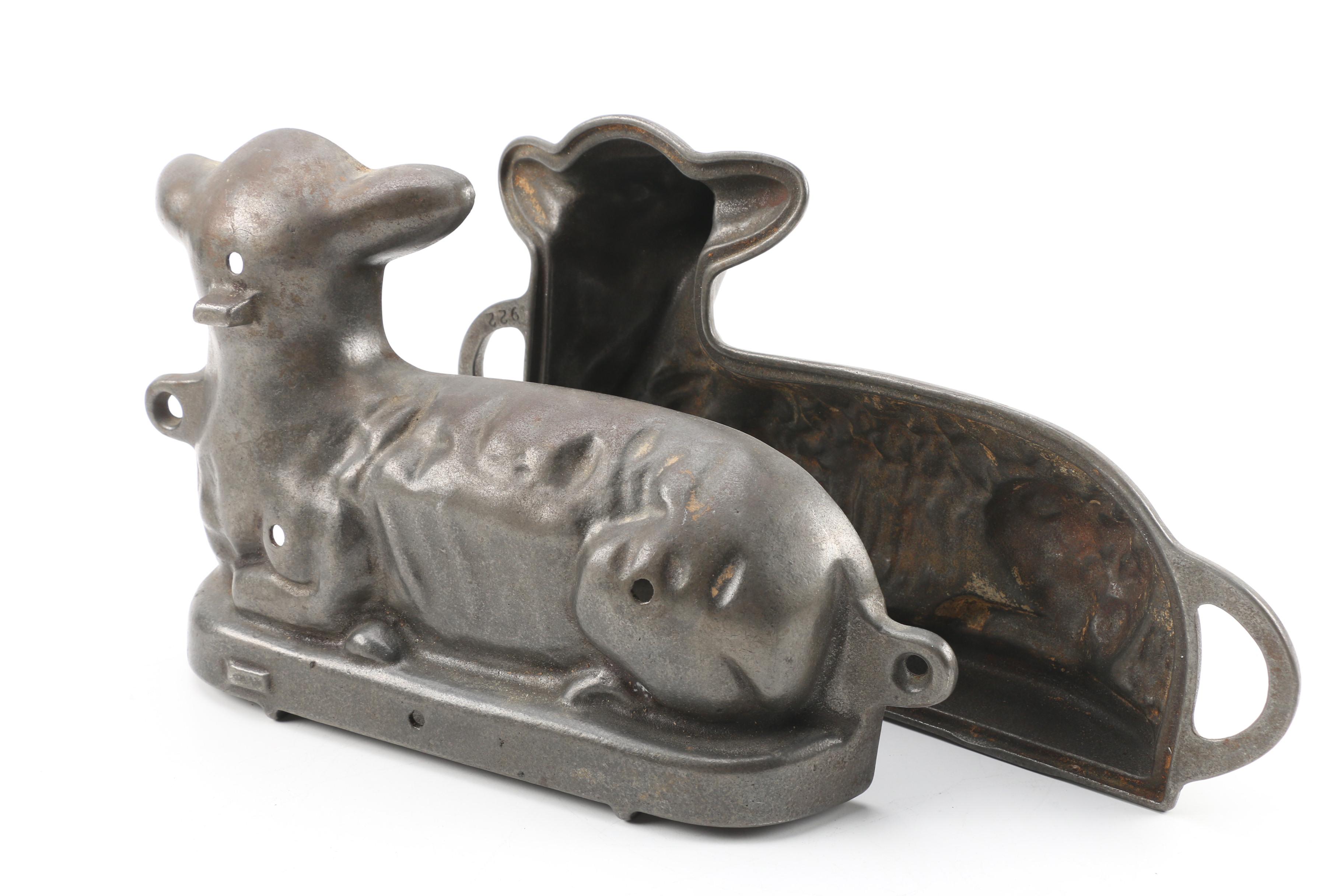 Vintage Cast Iron and Cast Aluminum Baking Molds