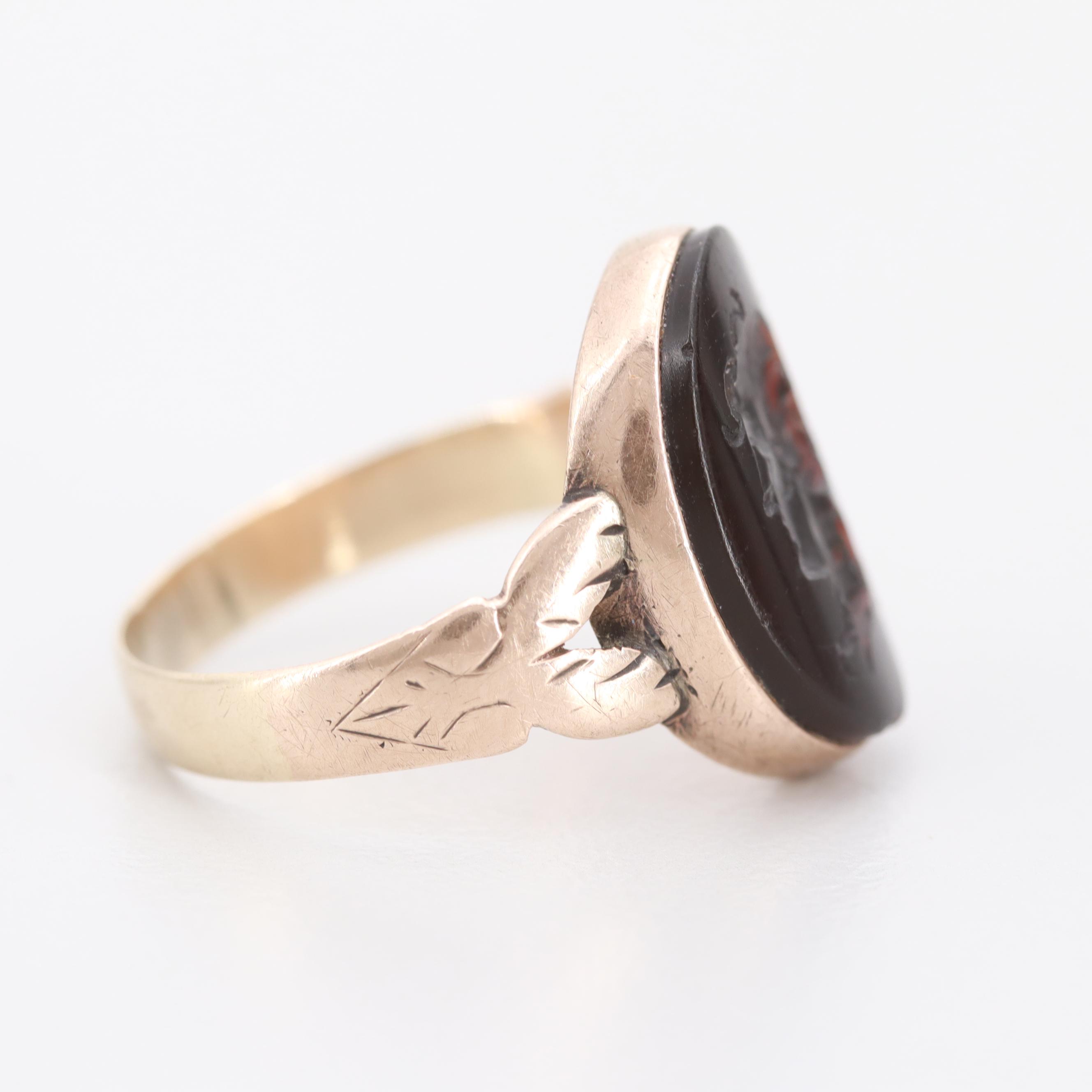 Victorian 10K Yellow Gold Black Onyx Intaglio Ring