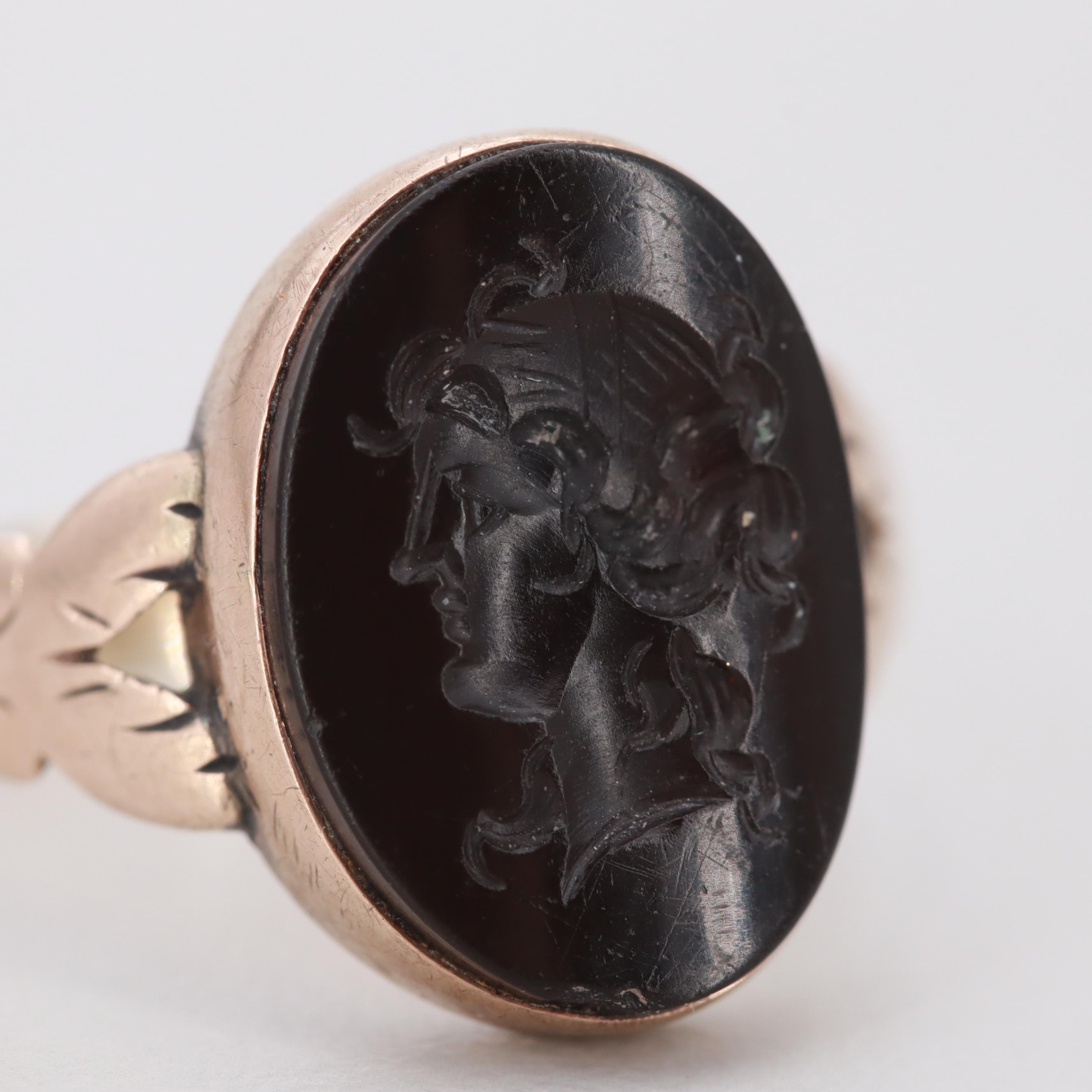 Victorian 10K Yellow Gold Black Onyx Intaglio Ring