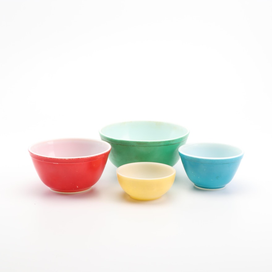 Fire King and Pyrex "Primary Colors" Nesting Glass Mixing Bowls