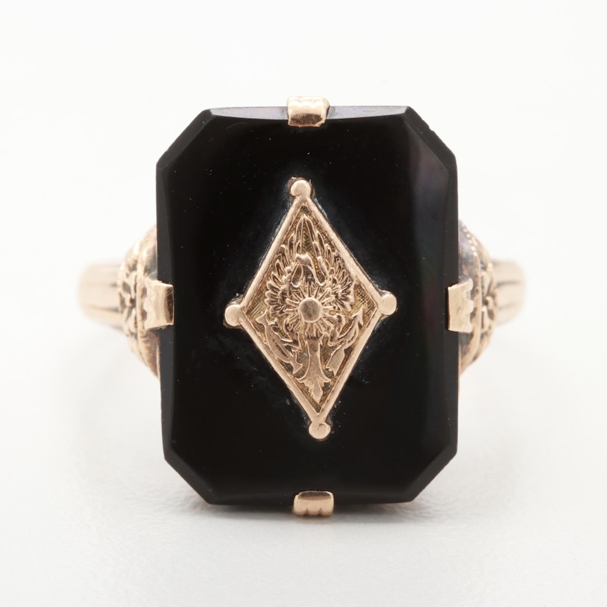 10K Yellow Gold Black Onyx Ring