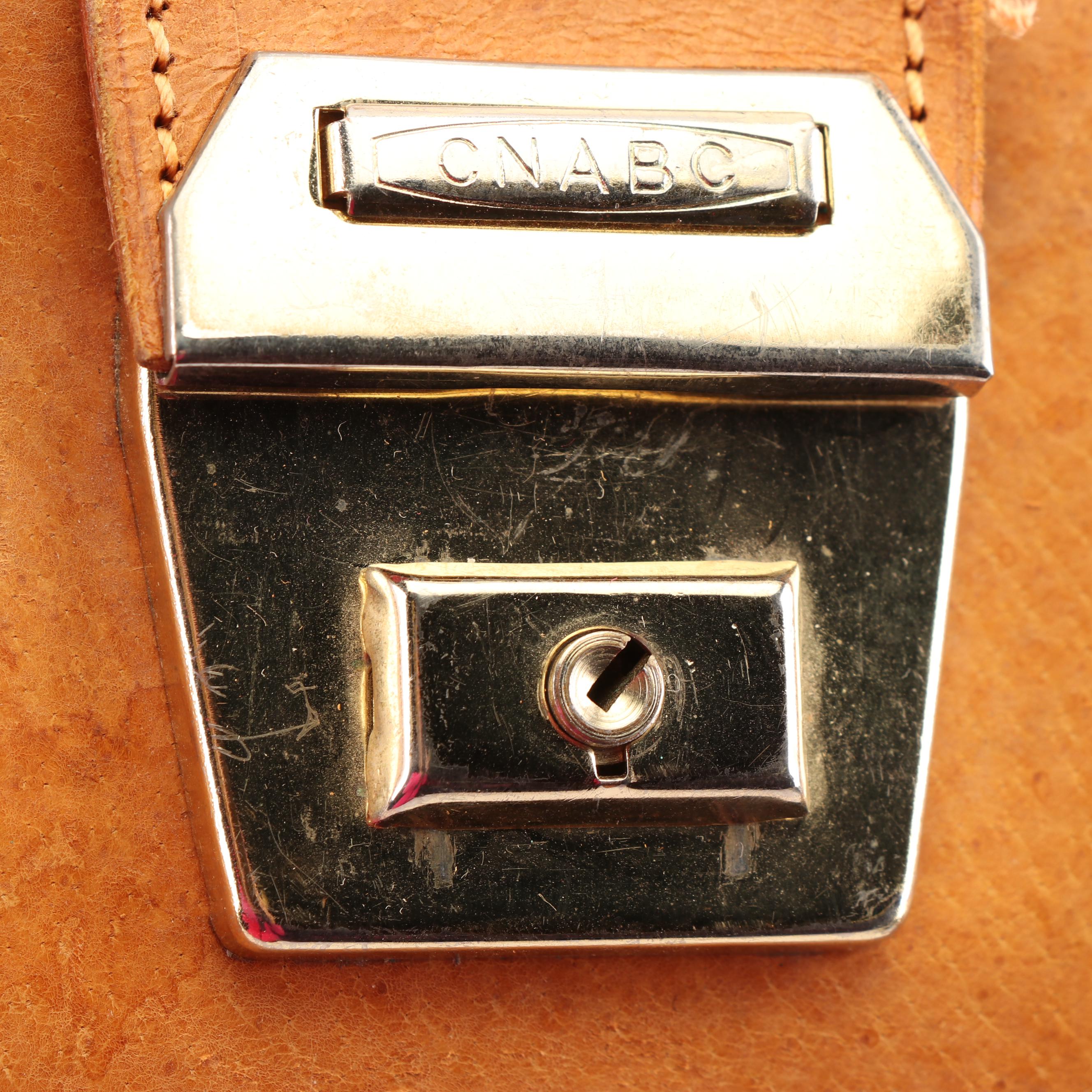 1950s Vintage Golden Leaf of Shanghai, China Tan Pigskin Leather Doctor's Bag