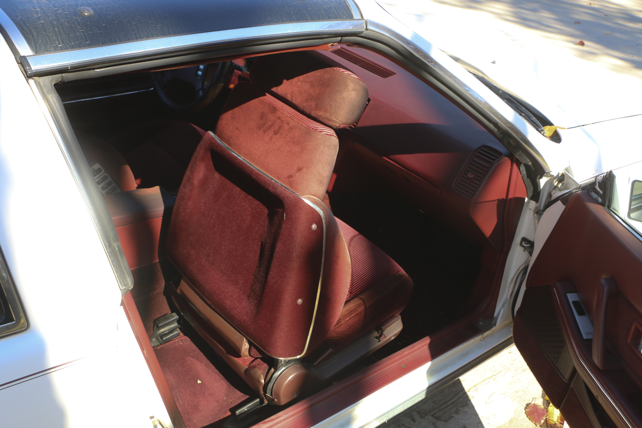 1987 Nissan 300ZX 2-Door Hatchback