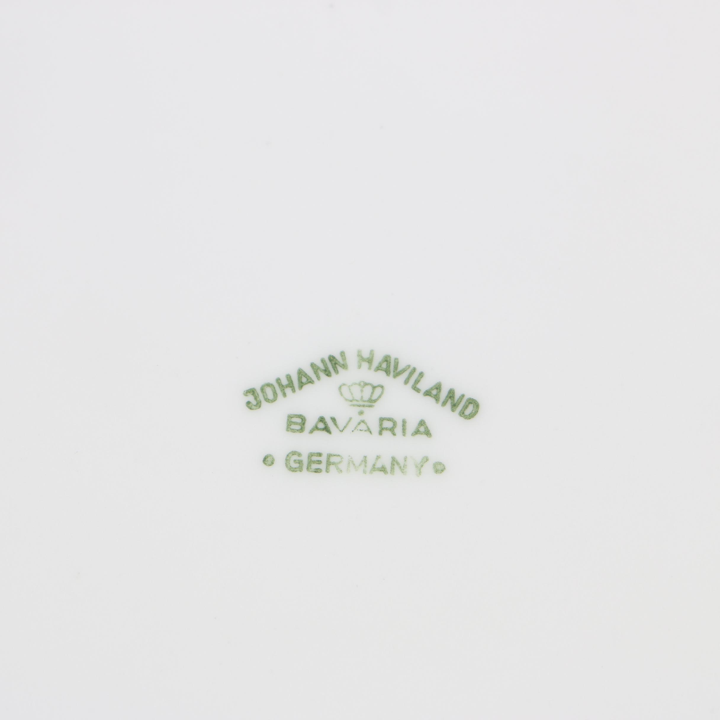 Johann Haviland "Blue Garland" Porcelain Dinnerware, Late 20th Century