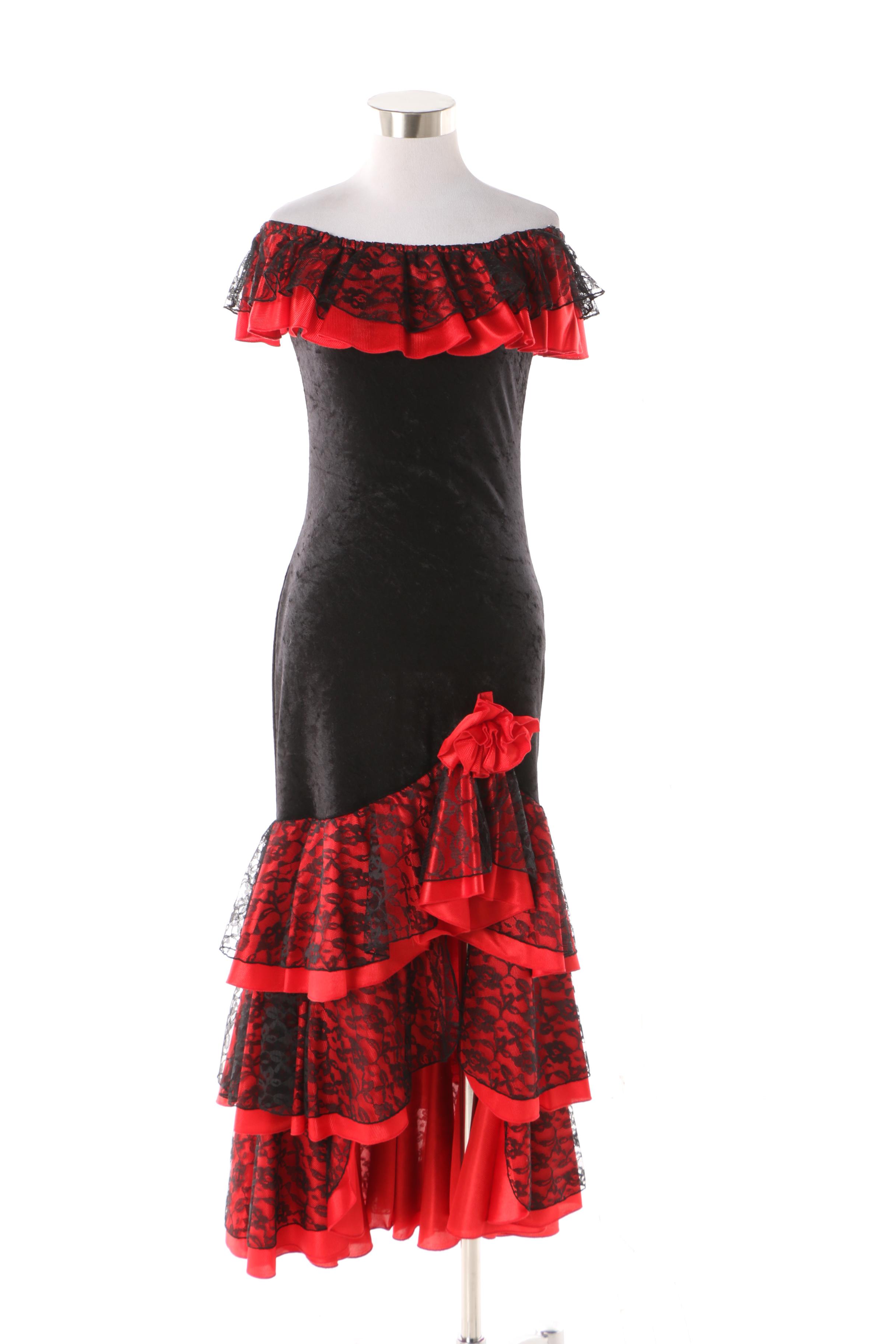 InCharacter "Senorita" Costume Set and "Renaissance Man" Black Wig