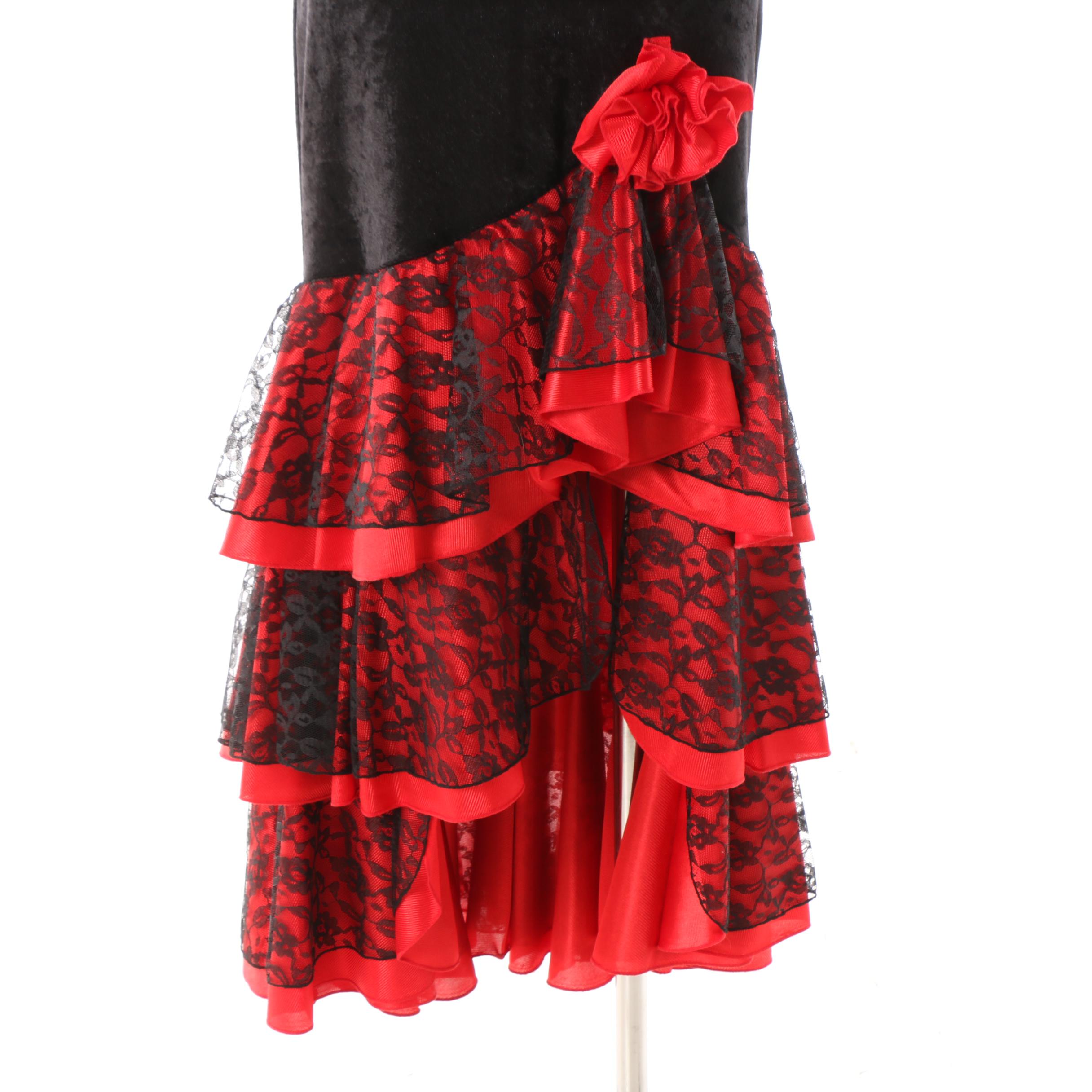 InCharacter "Senorita" Costume Set and "Renaissance Man" Black Wig