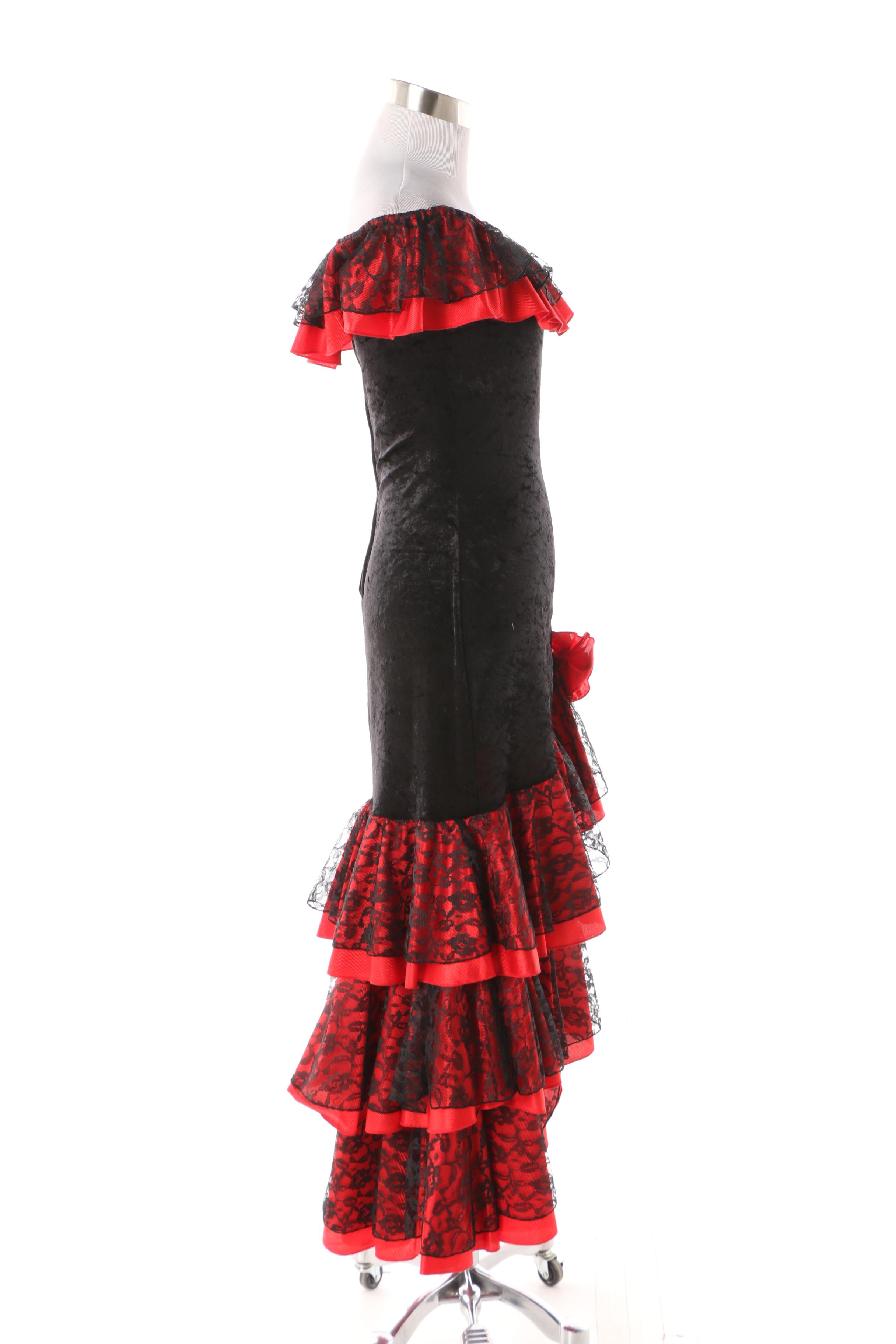 InCharacter "Senorita" Costume Set and "Renaissance Man" Black Wig