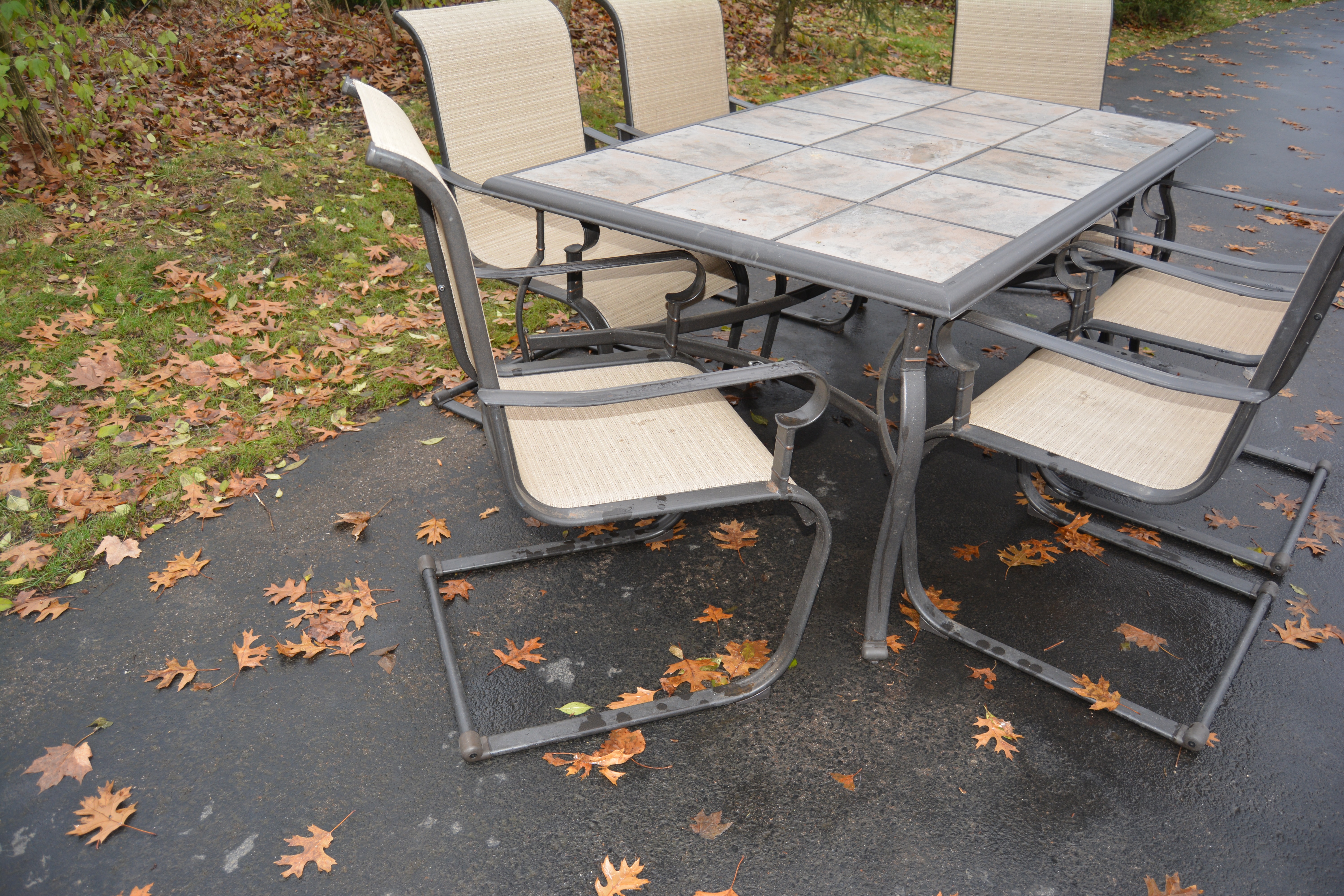 Patio Dining Table and Six Chairs by Hampton Bay