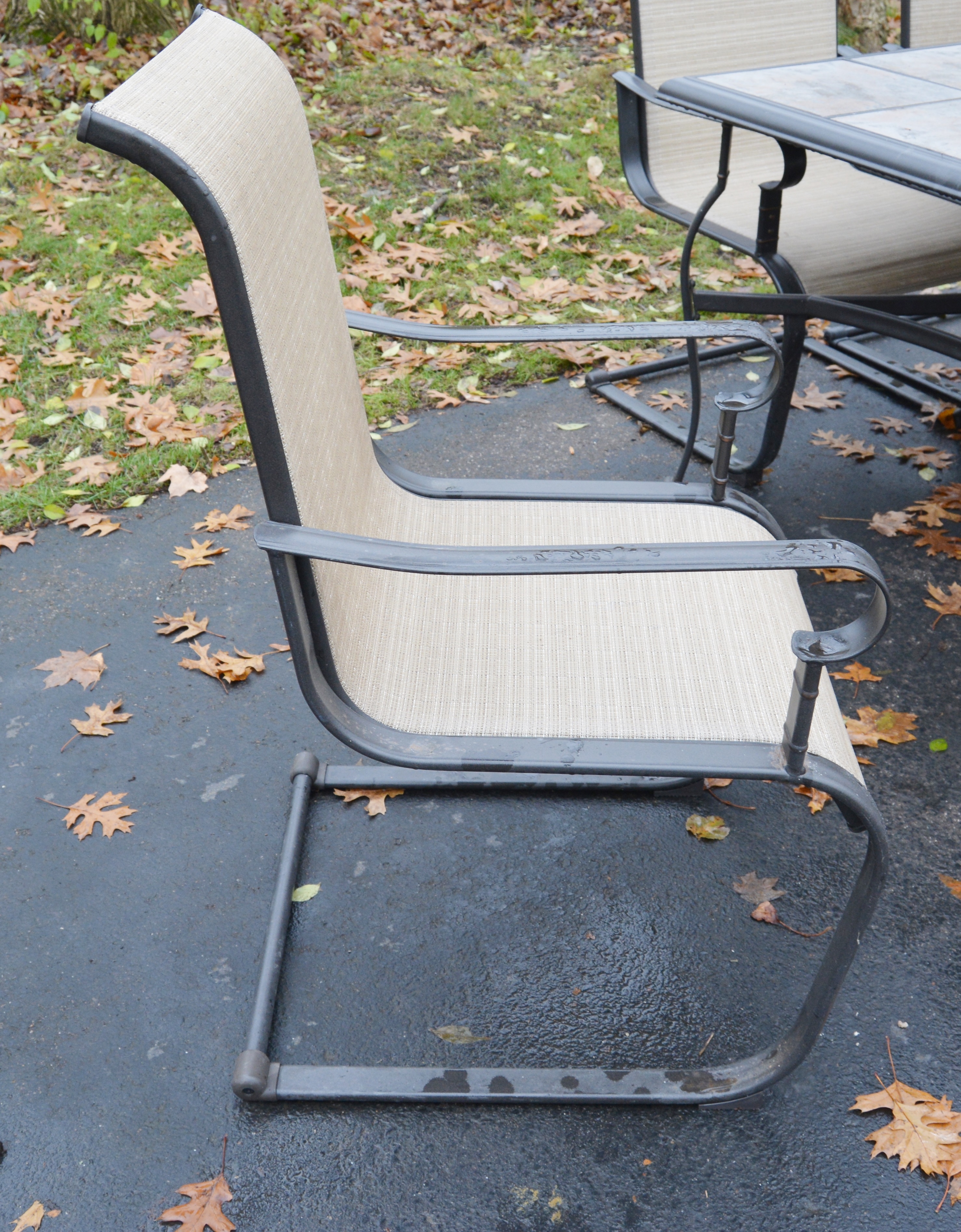Patio Dining Table and Six Chairs by Hampton Bay