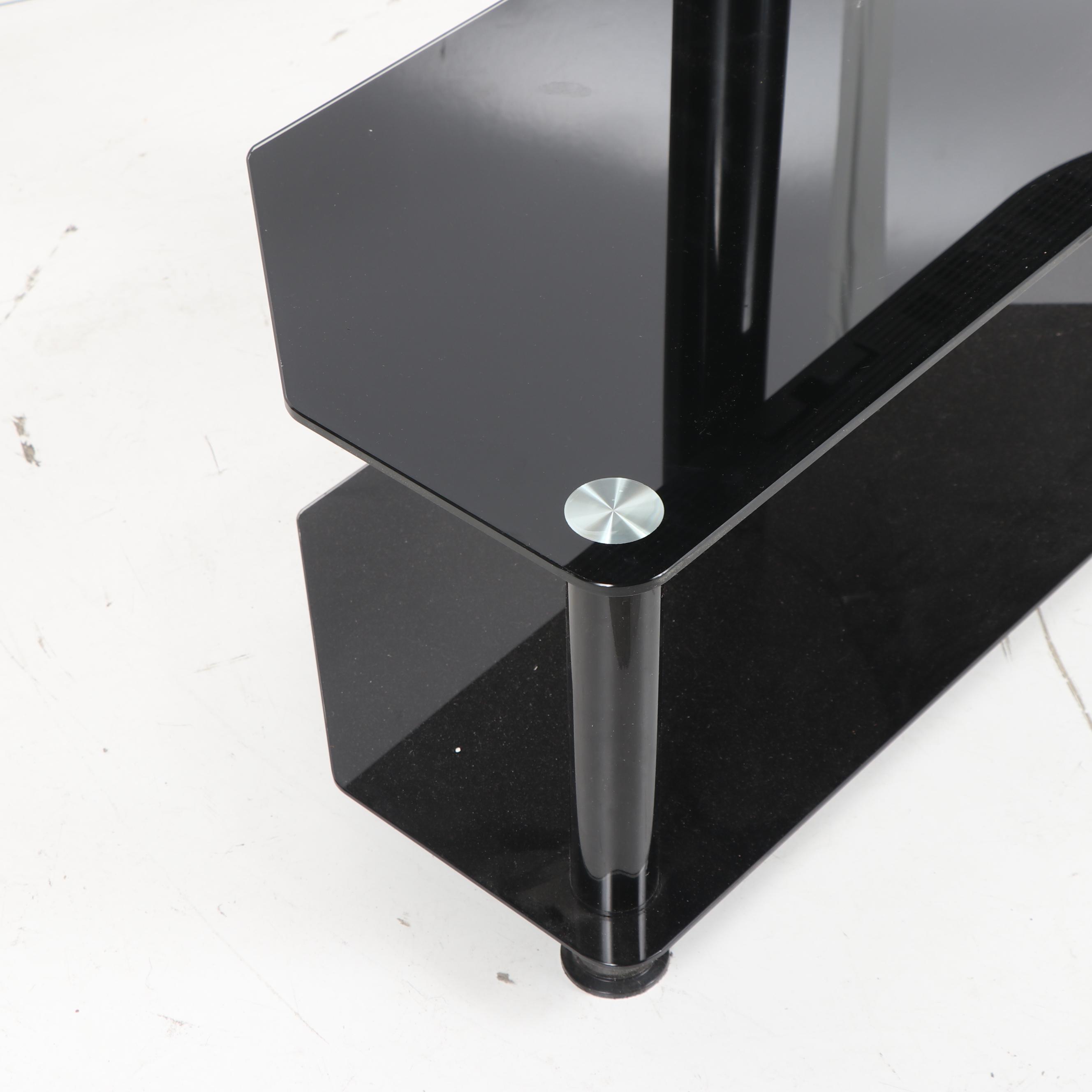 Insignia 38.5" LED HDTV with Stand