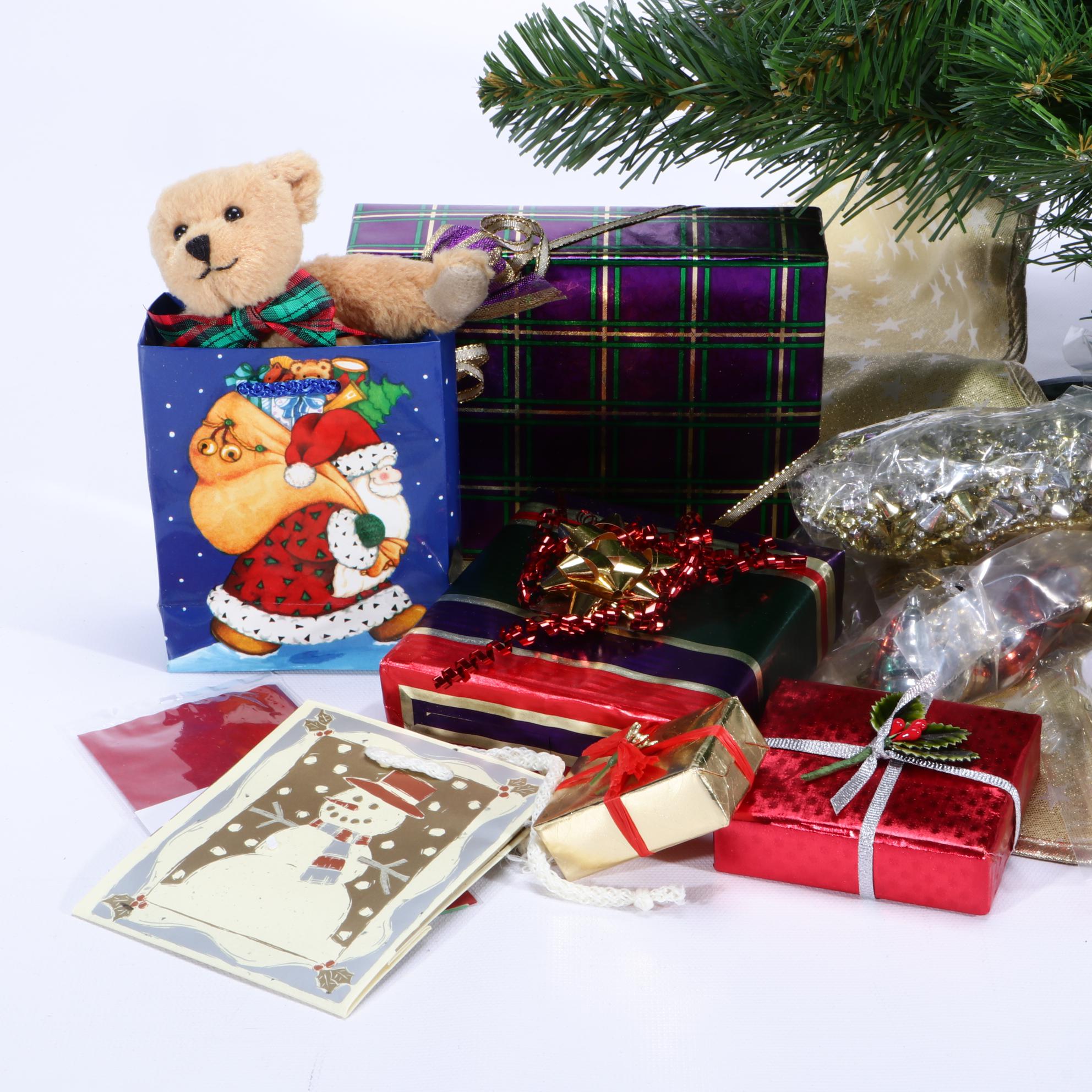 "My American Girl" Doll with Christmas Tree and Accessories