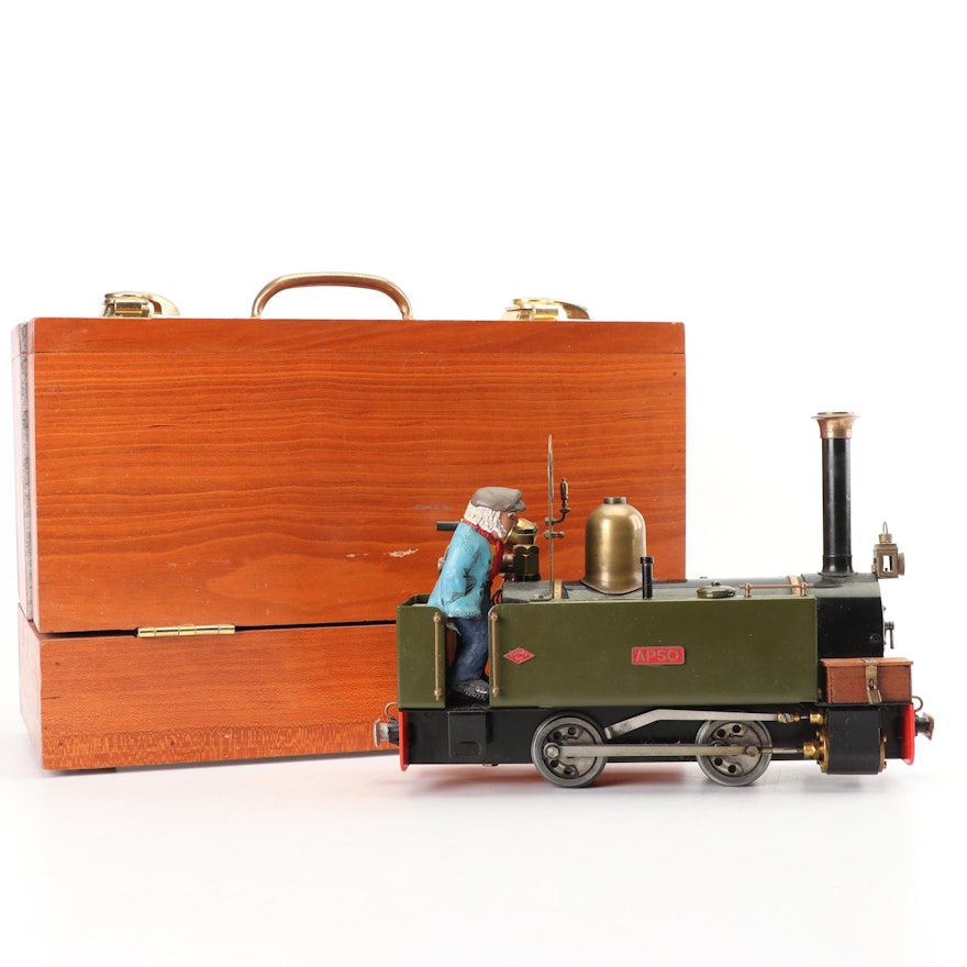 Apso Welsh Steam Engine Model in Custom Wood Box