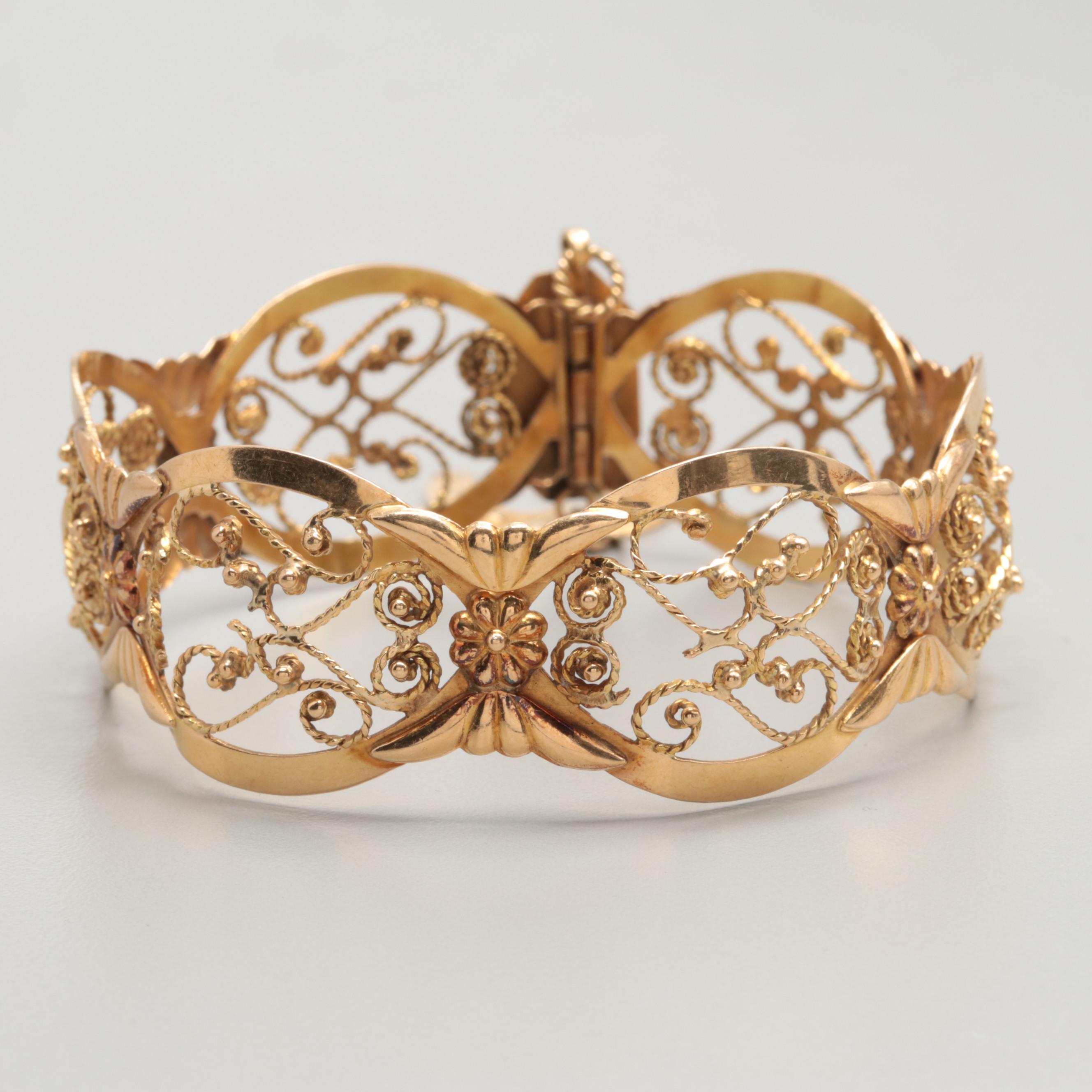 Victorian 18K Yellow Gold Openwork Bracelet with Horseshoe Charm