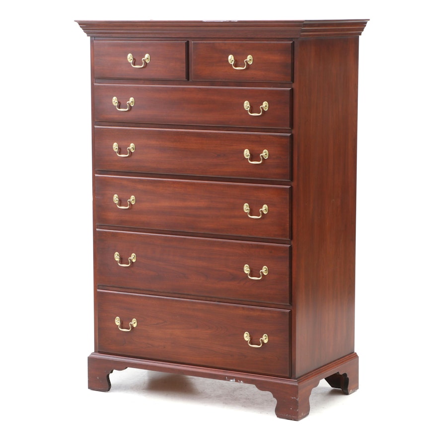 Henkle-Harris Federal Style Chest of Drawers in Cherry