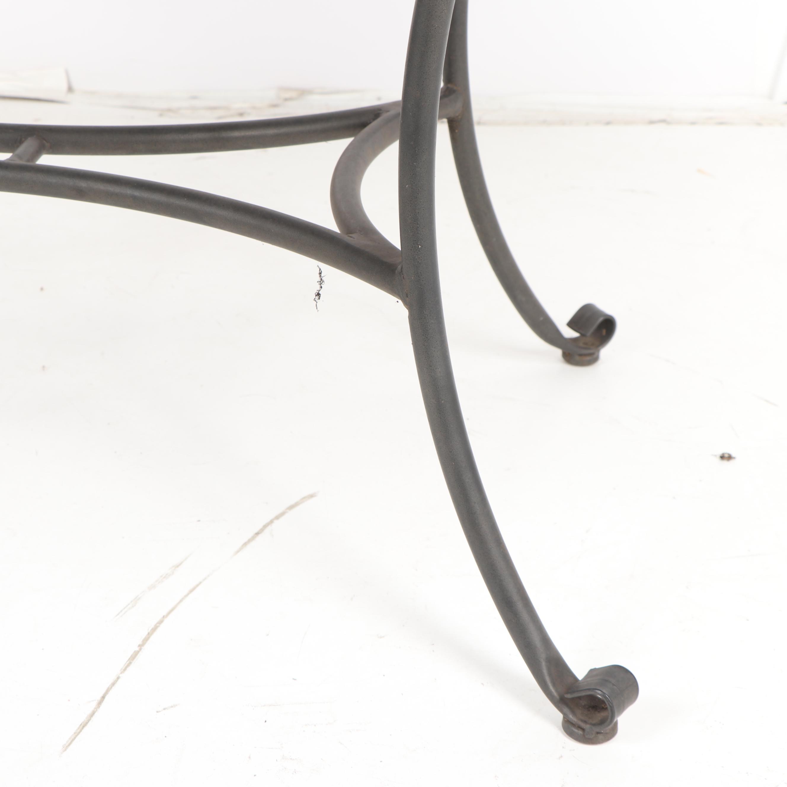 "Summer Classics" Metal Patio Table and Chairs