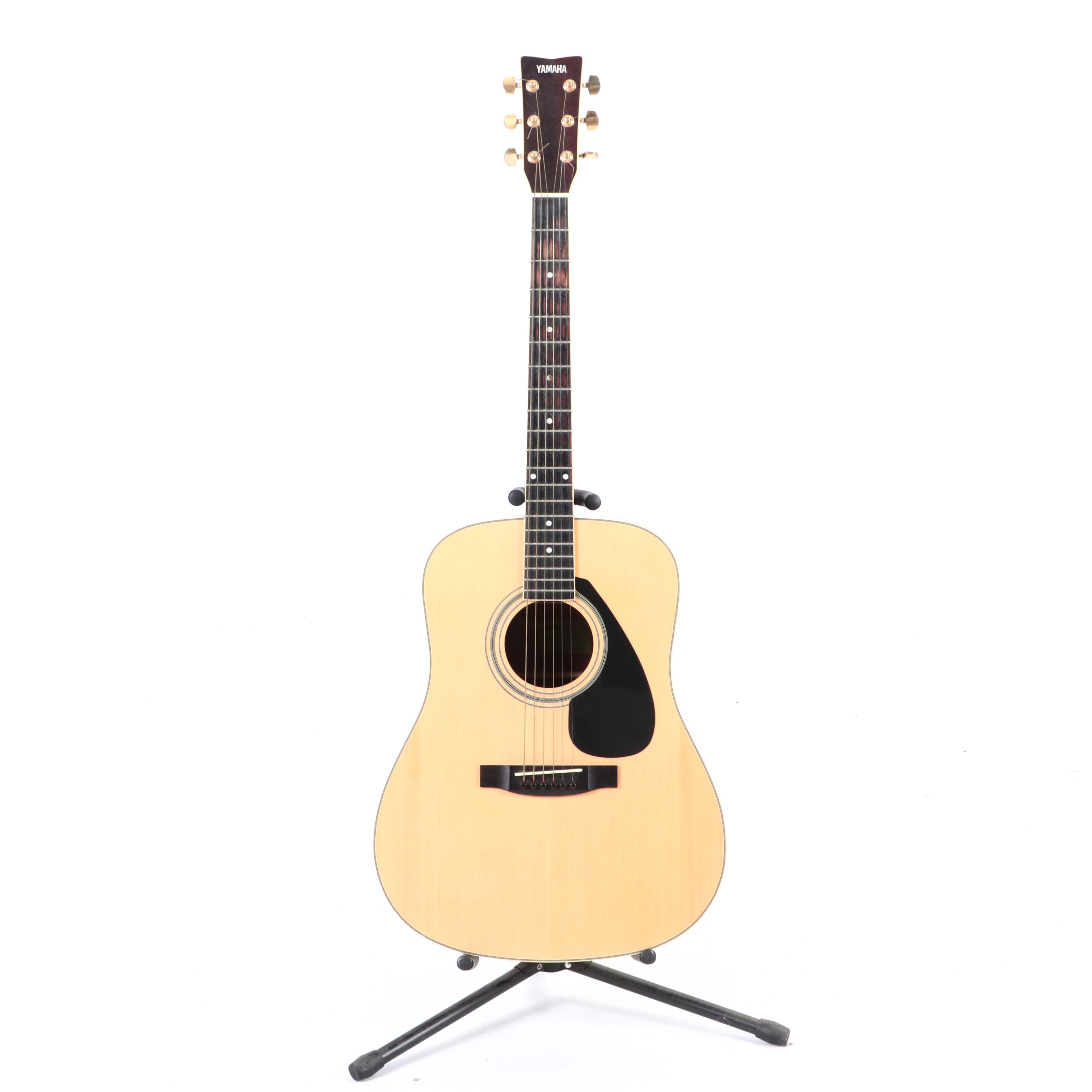 Yamaha FD02 Dreadnought Acoustic Guitar