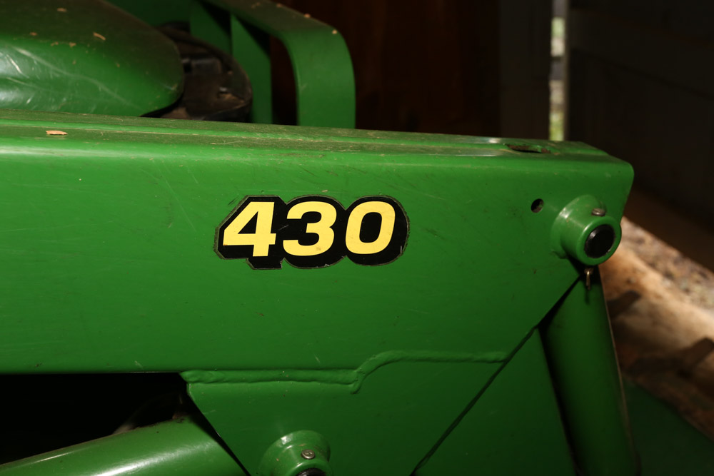 John Deere 4310 eHydro Tractor with 430 Loader Attachment