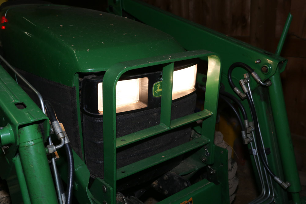 John Deere 4310 eHydro Tractor with 430 Loader Attachment