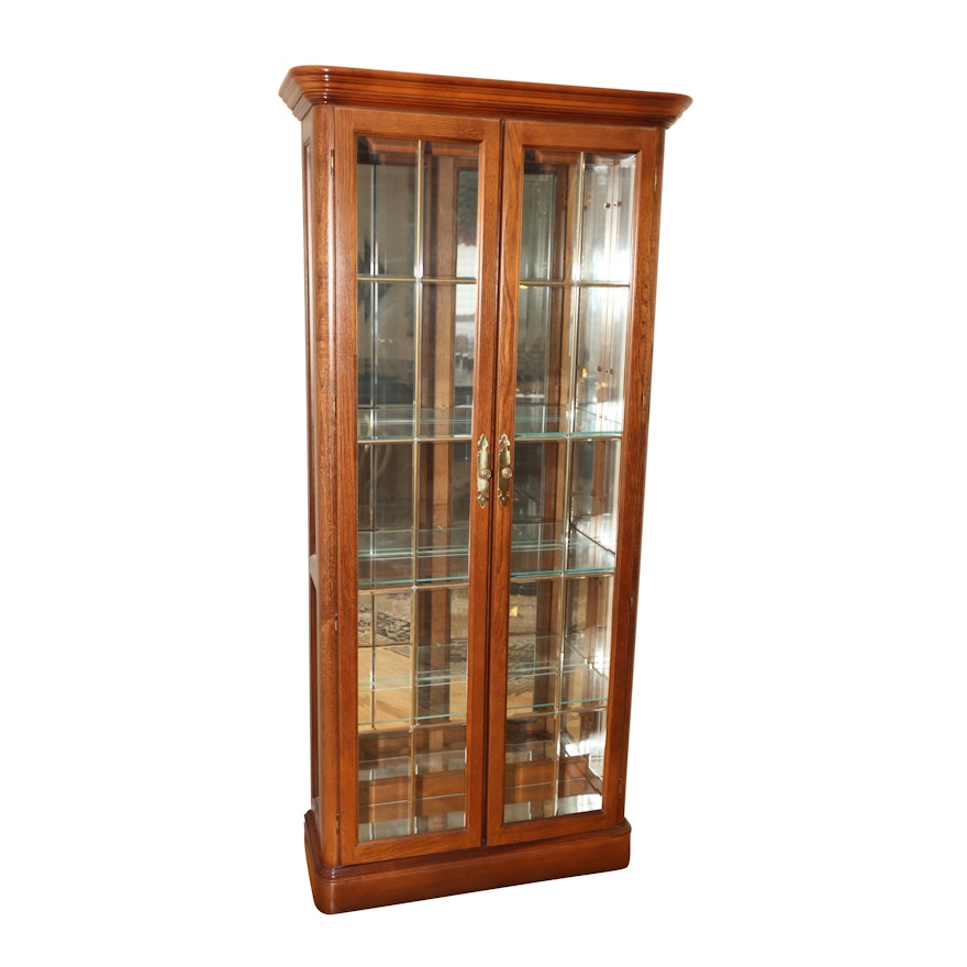 Oak Illuminated Curio Cabinet, Late 20th Century