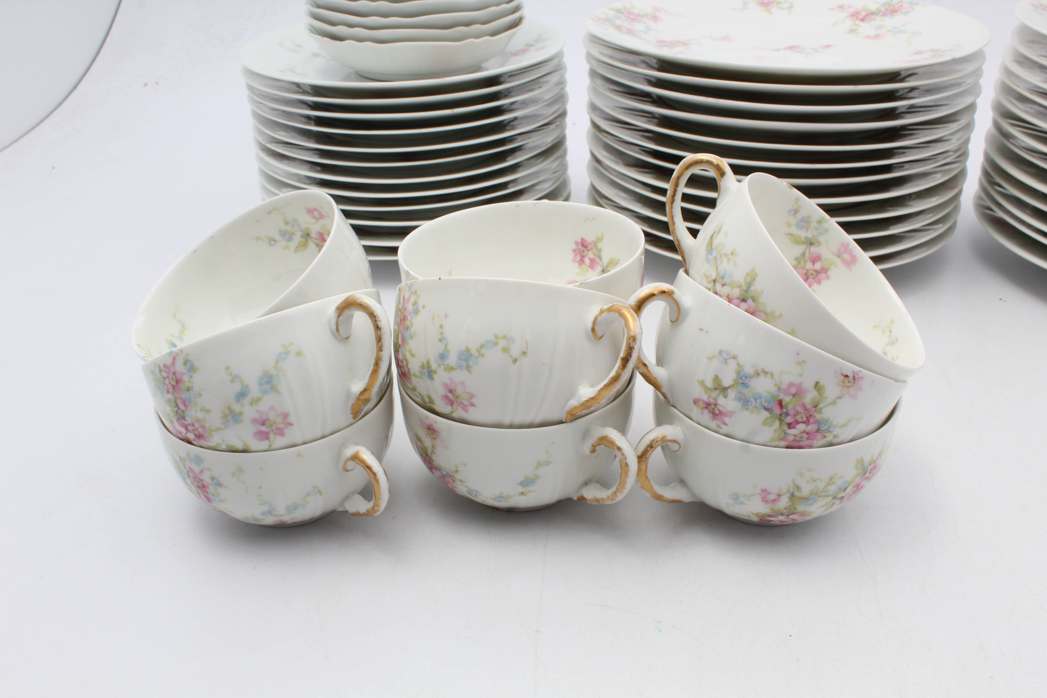 Theodore Haviland Limoges Dinnerware Set for Twelve