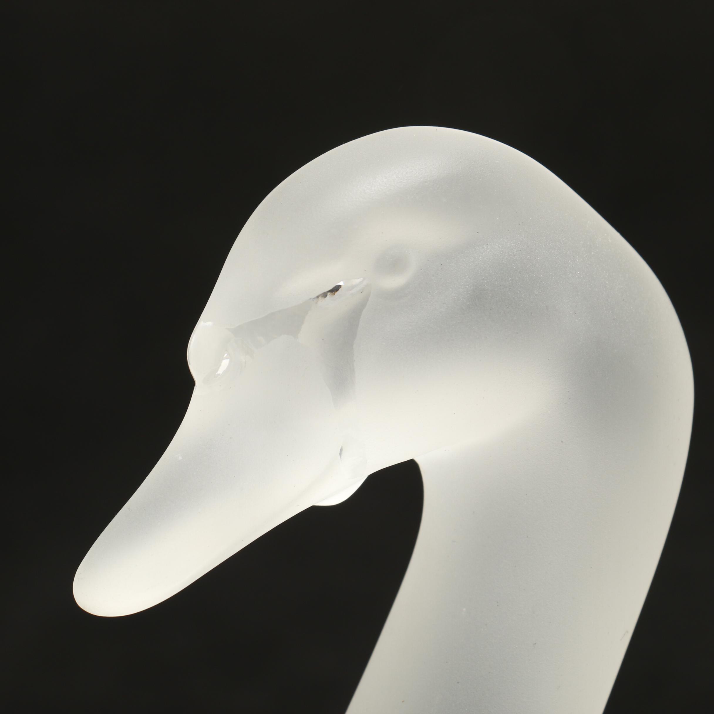 Lalique Crystal "Swan Head Up" Sculpture