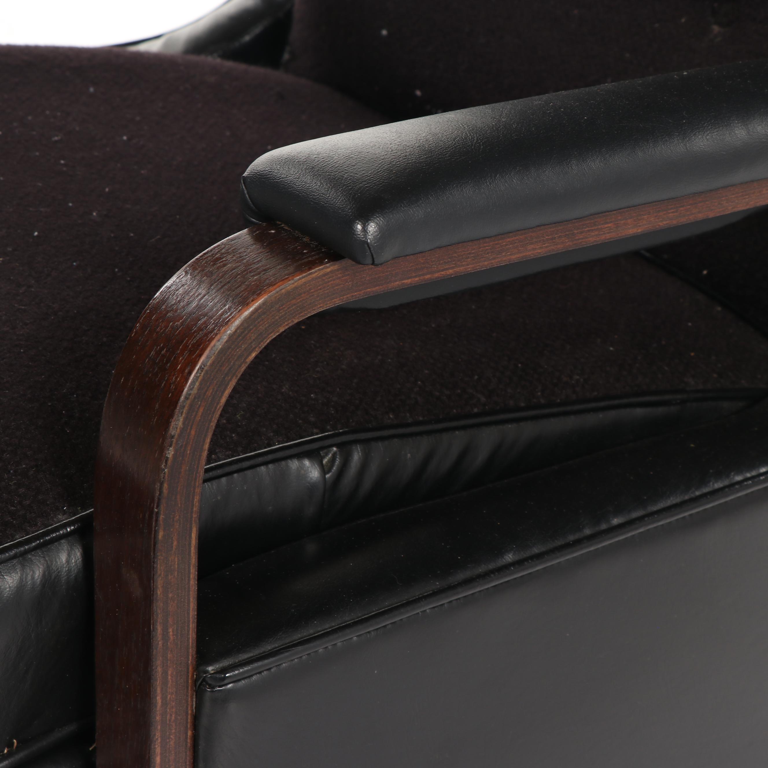 Mid Century Modern La-Z-Boy Rocker Recliner, 20th Century