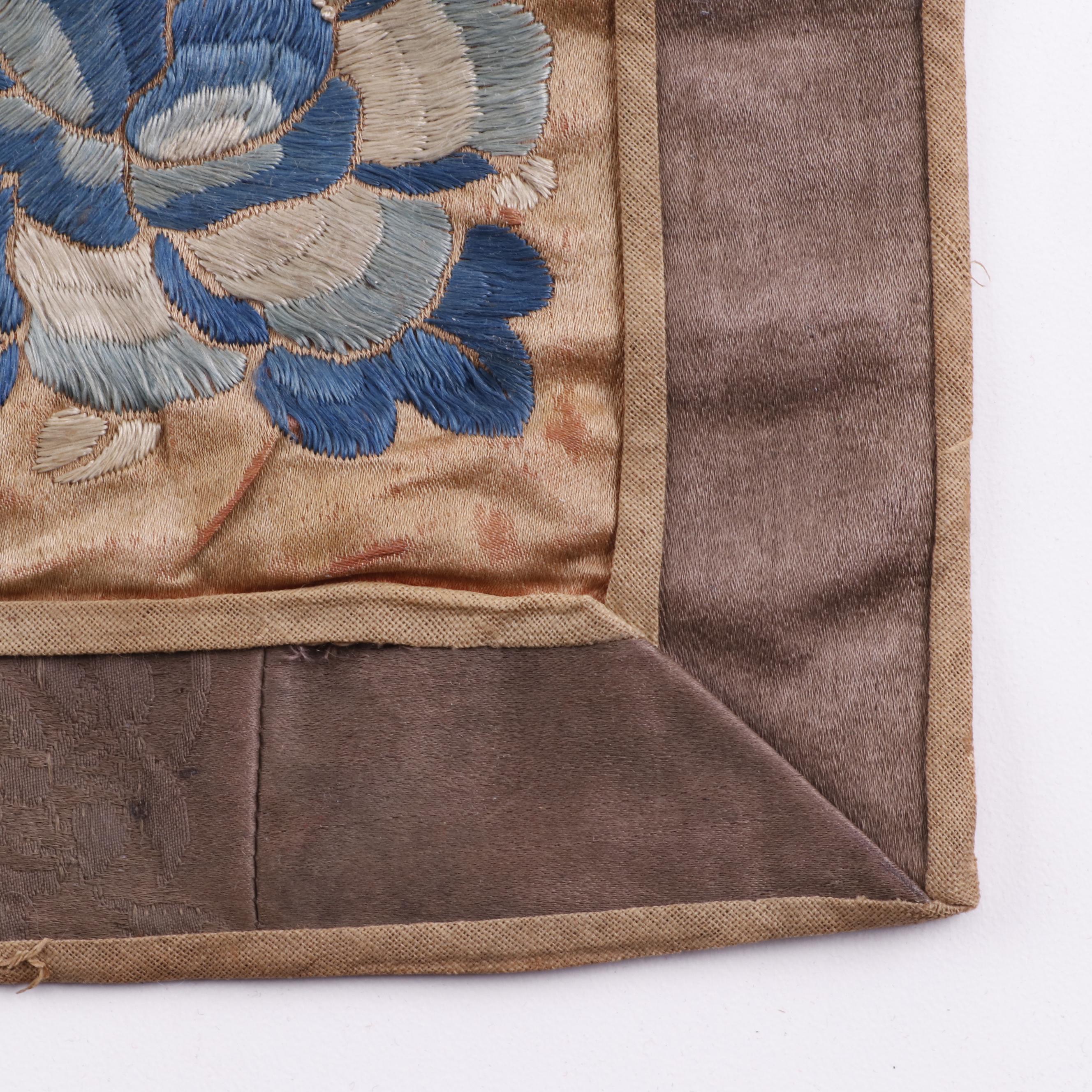 Late Qing Dynasty Silk Embroidered Textile