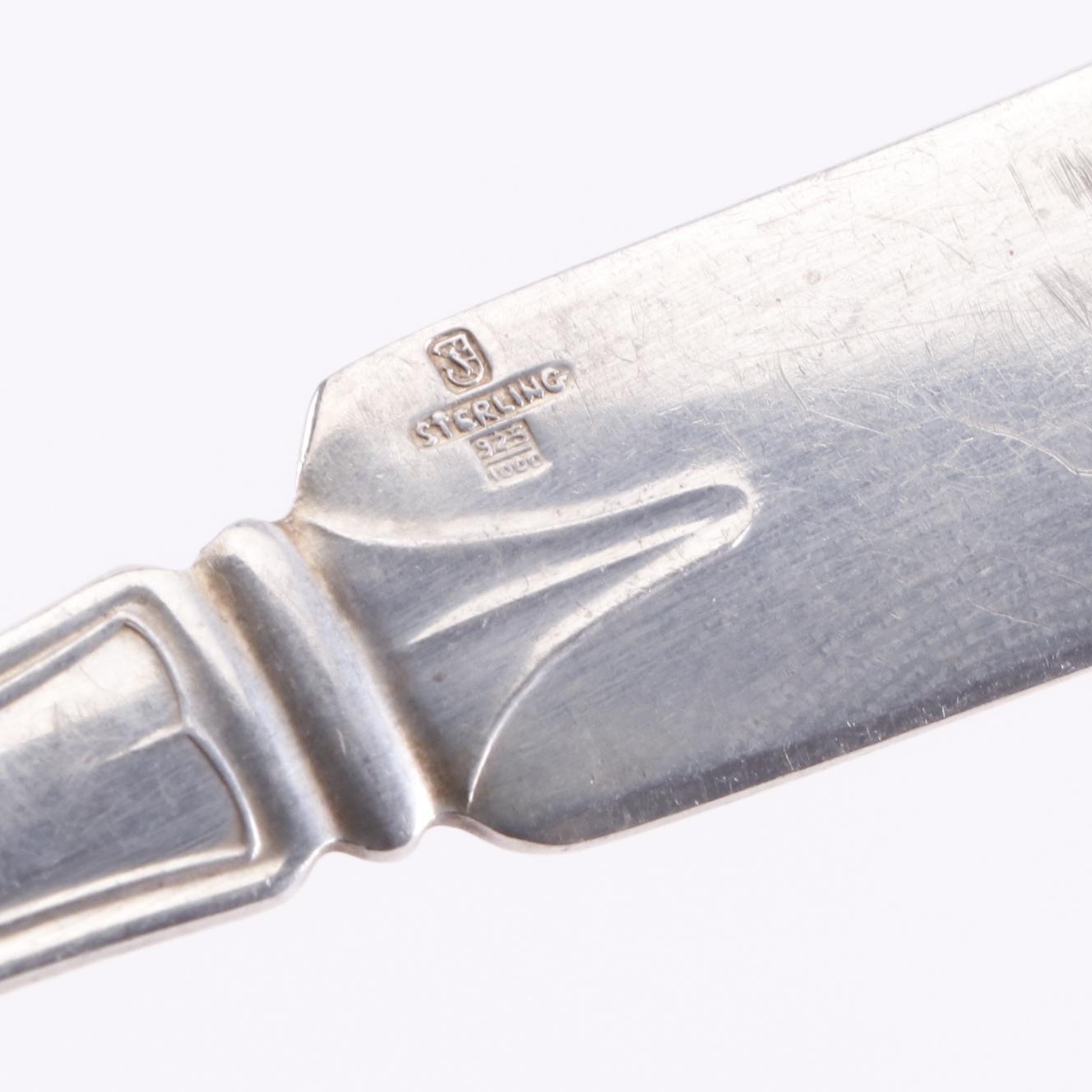 Towle Silversmiths "Mary Chilton" Sterling Silver Flatware