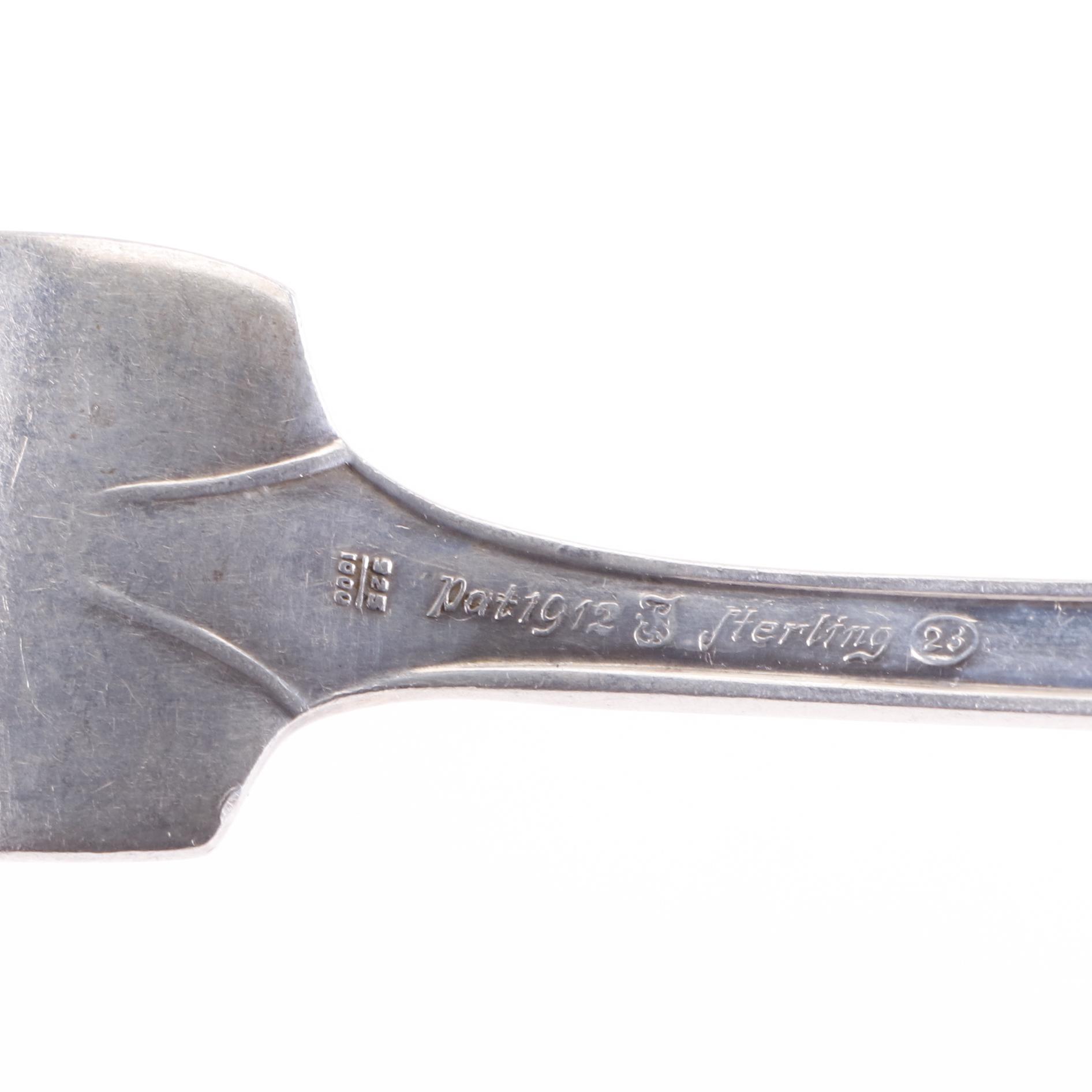 Towle Silversmiths "Mary Chilton" Sterling Silver Flatware