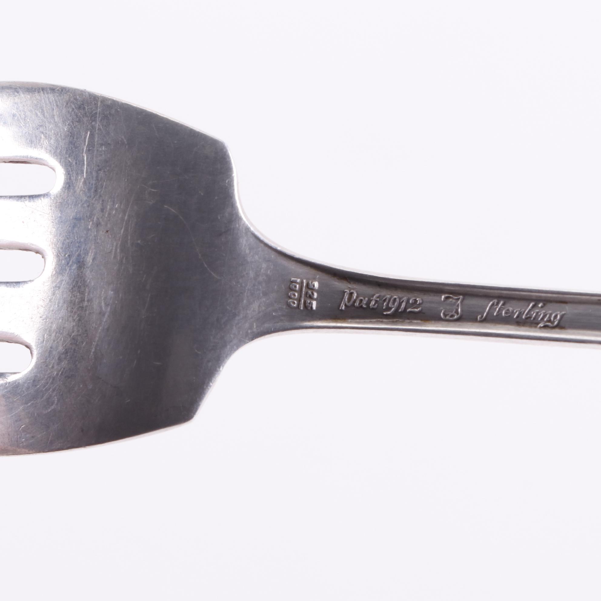 Towle Silversmiths "Mary Chilton" Sterling Silver Flatware