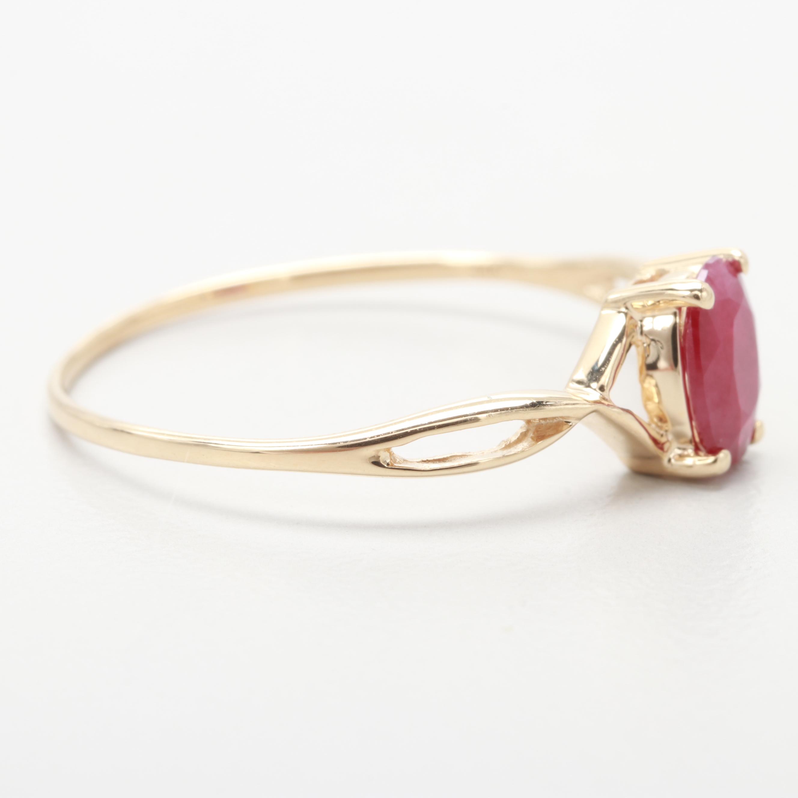 14K Yellow Gold Ruby Ring