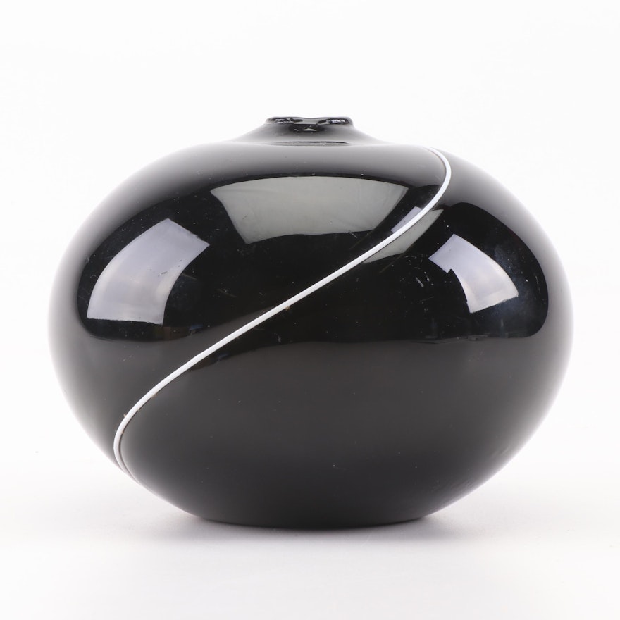 Modern Style Art Glass Vase